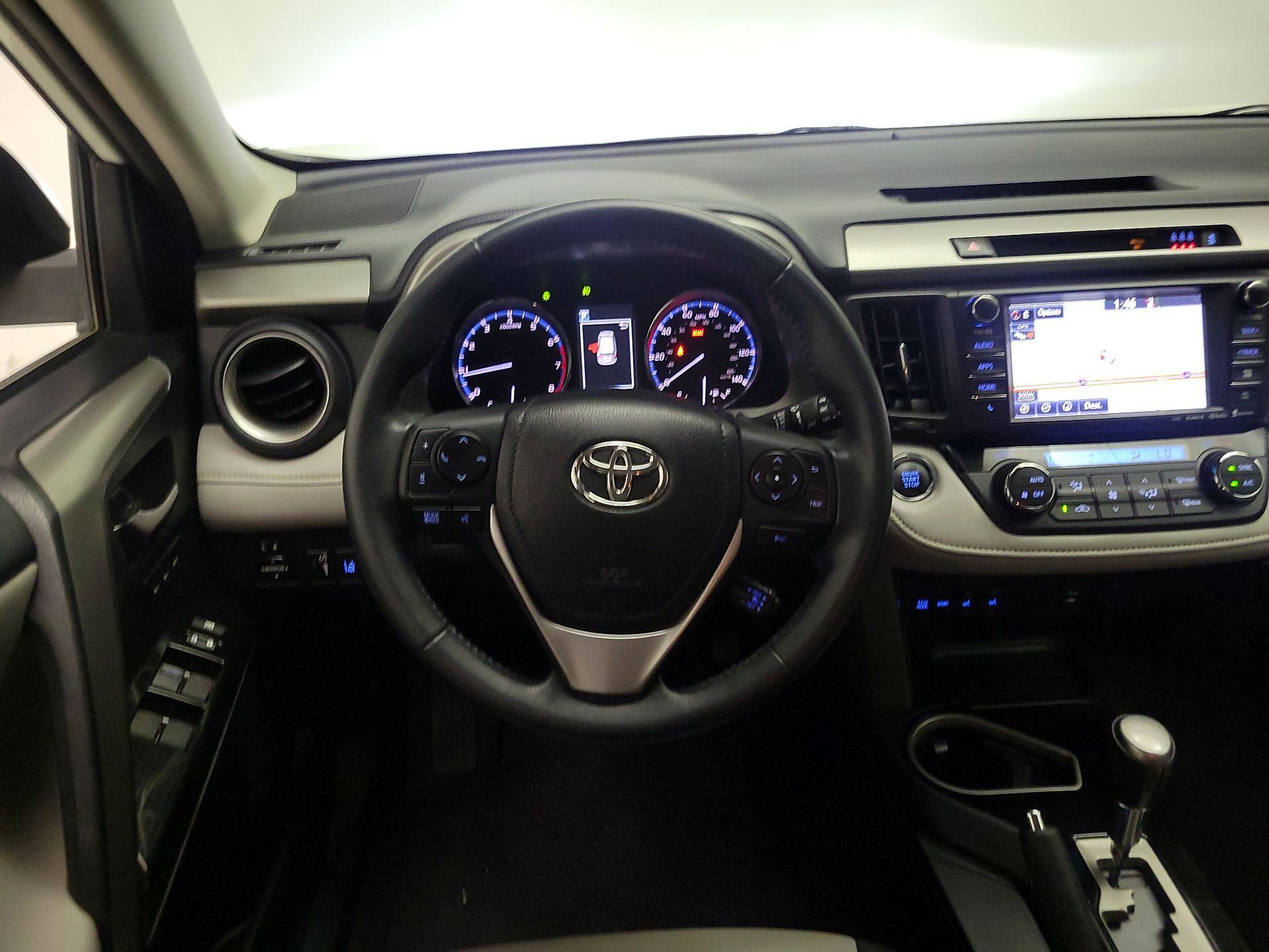 Thumbnail: 2017 Toyota RAV4 - 10