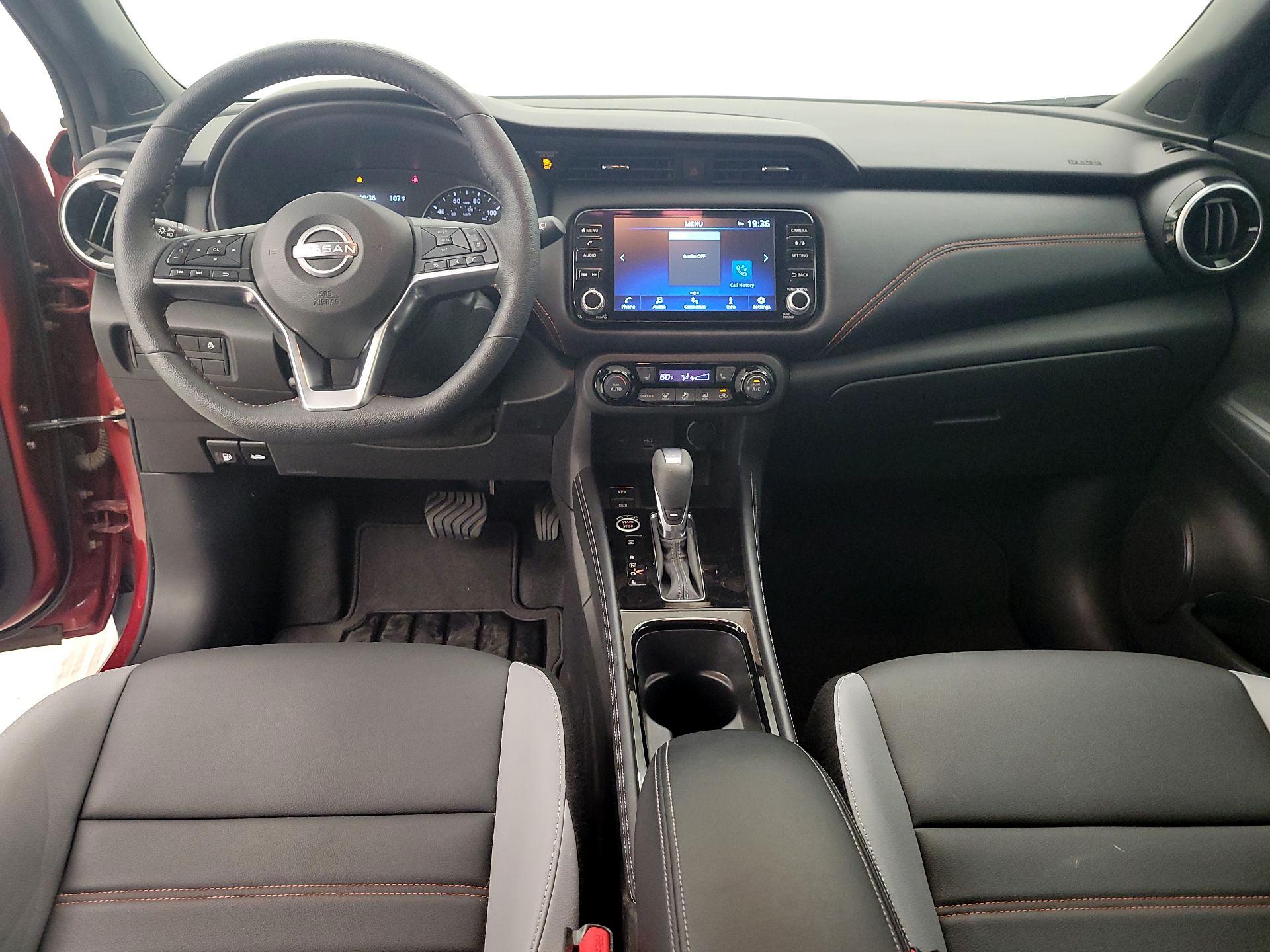 Thumbnail: 2023 Nissan Kicks - 9