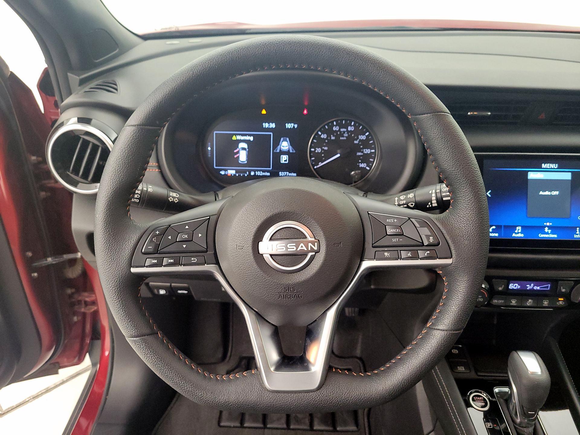 Thumbnail: 2023 Nissan Kicks - 10