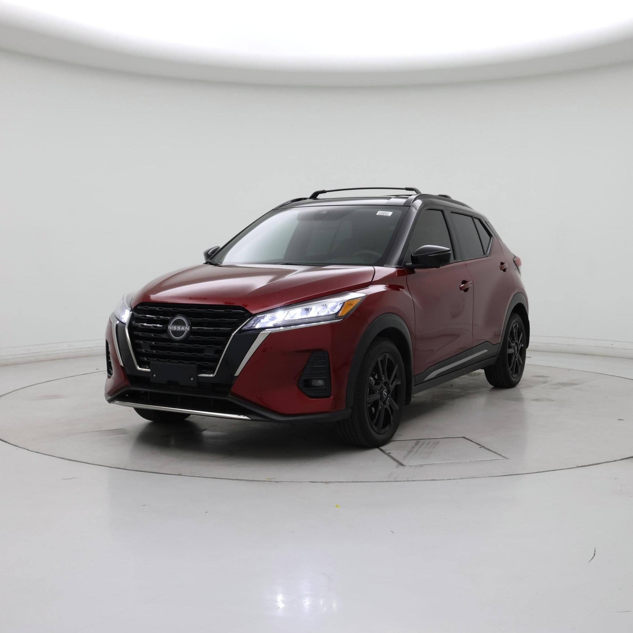Thumbnail: 2023 Nissan Kicks - 4