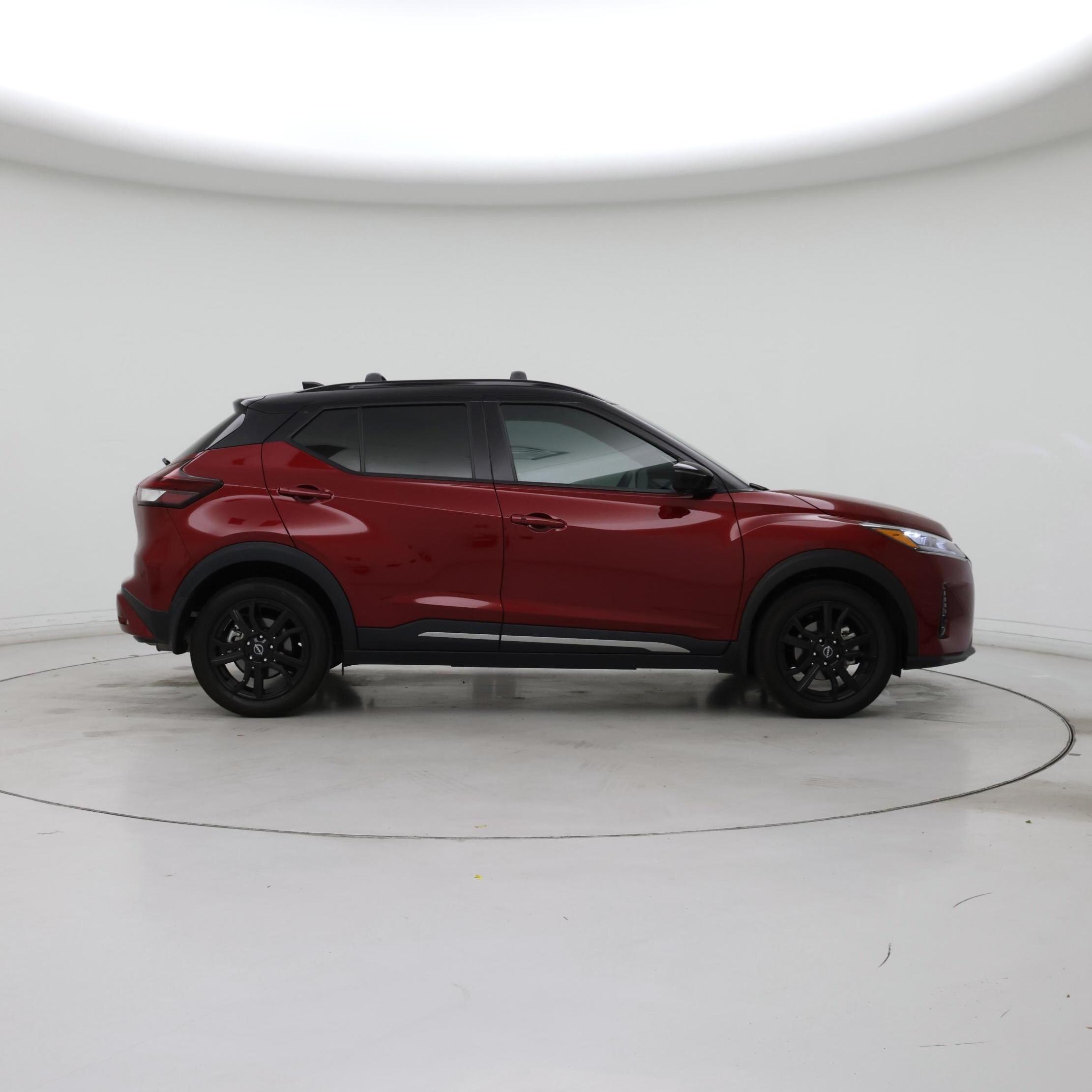 Thumbnail: 2023 Nissan Kicks - 7