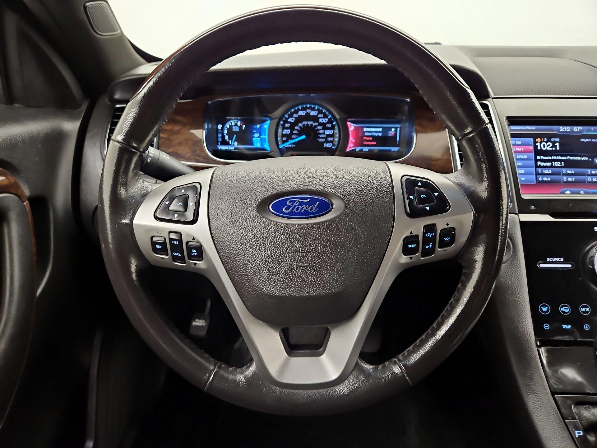 Thumbnail: 2013 Ford Taurus - 10