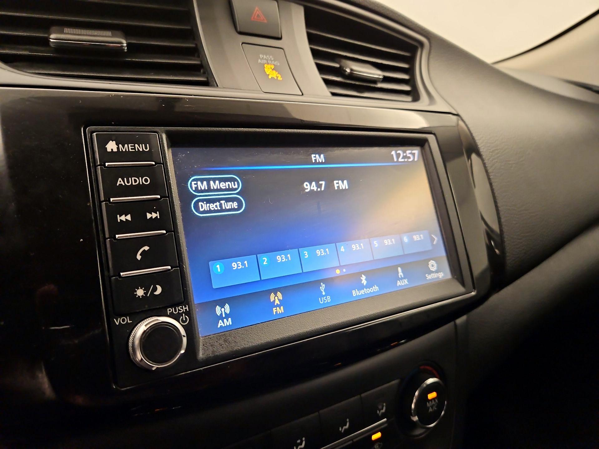 Thumbnail: 2019 Nissan Sentra - 15