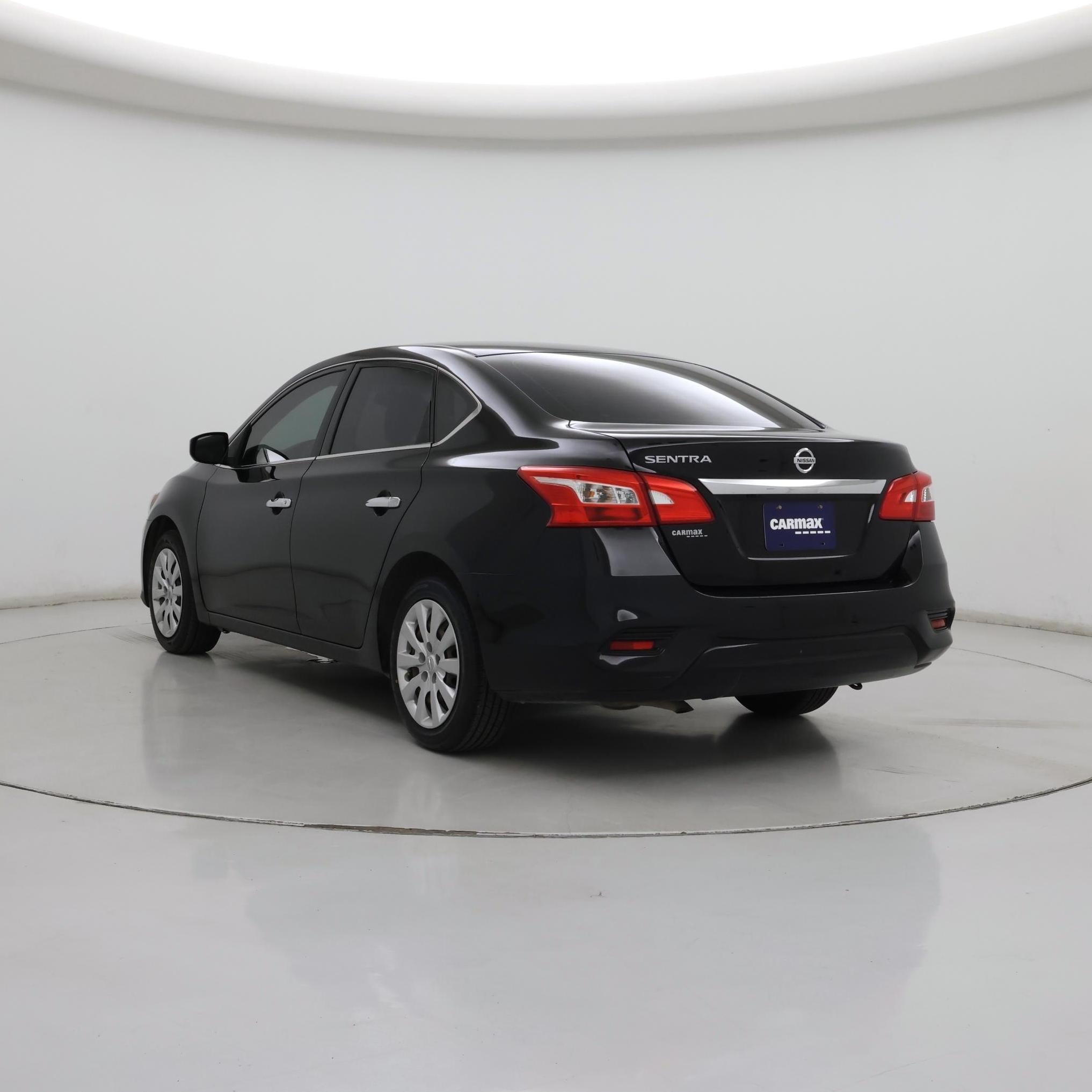 Thumbnail: 2019 Nissan Sentra - 2
