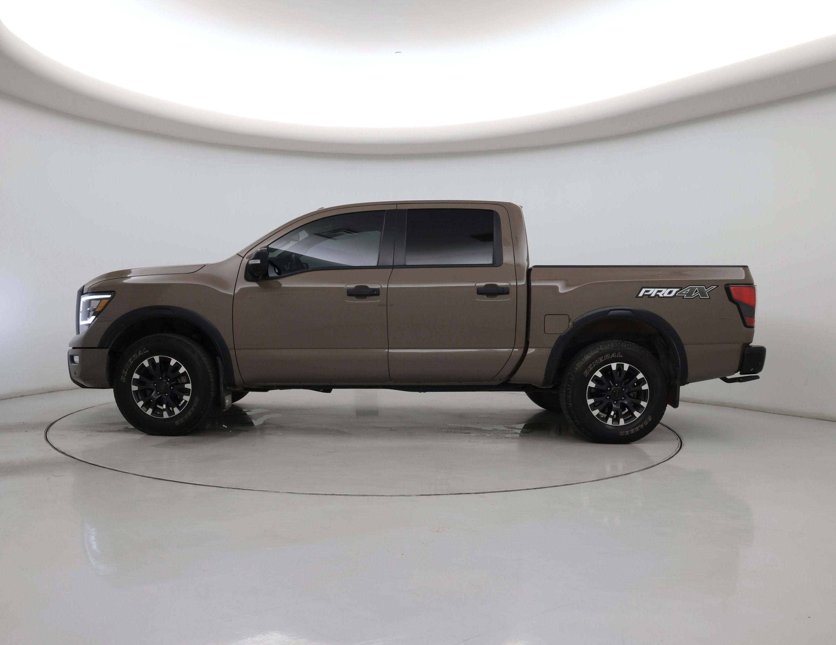 Thumbnail: 2021 Nissan Titan - 3