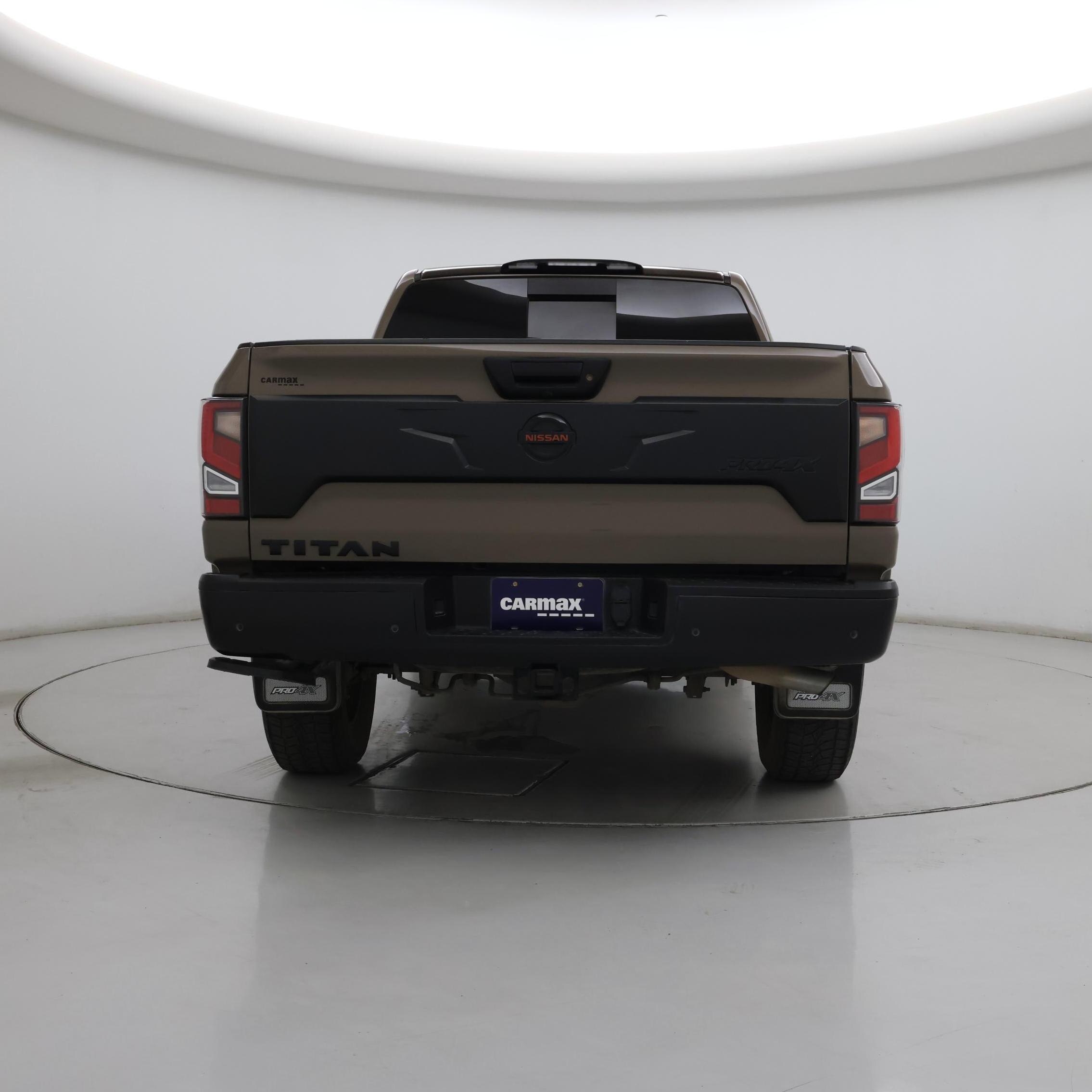 Thumbnail: 2021 Nissan Titan - 6