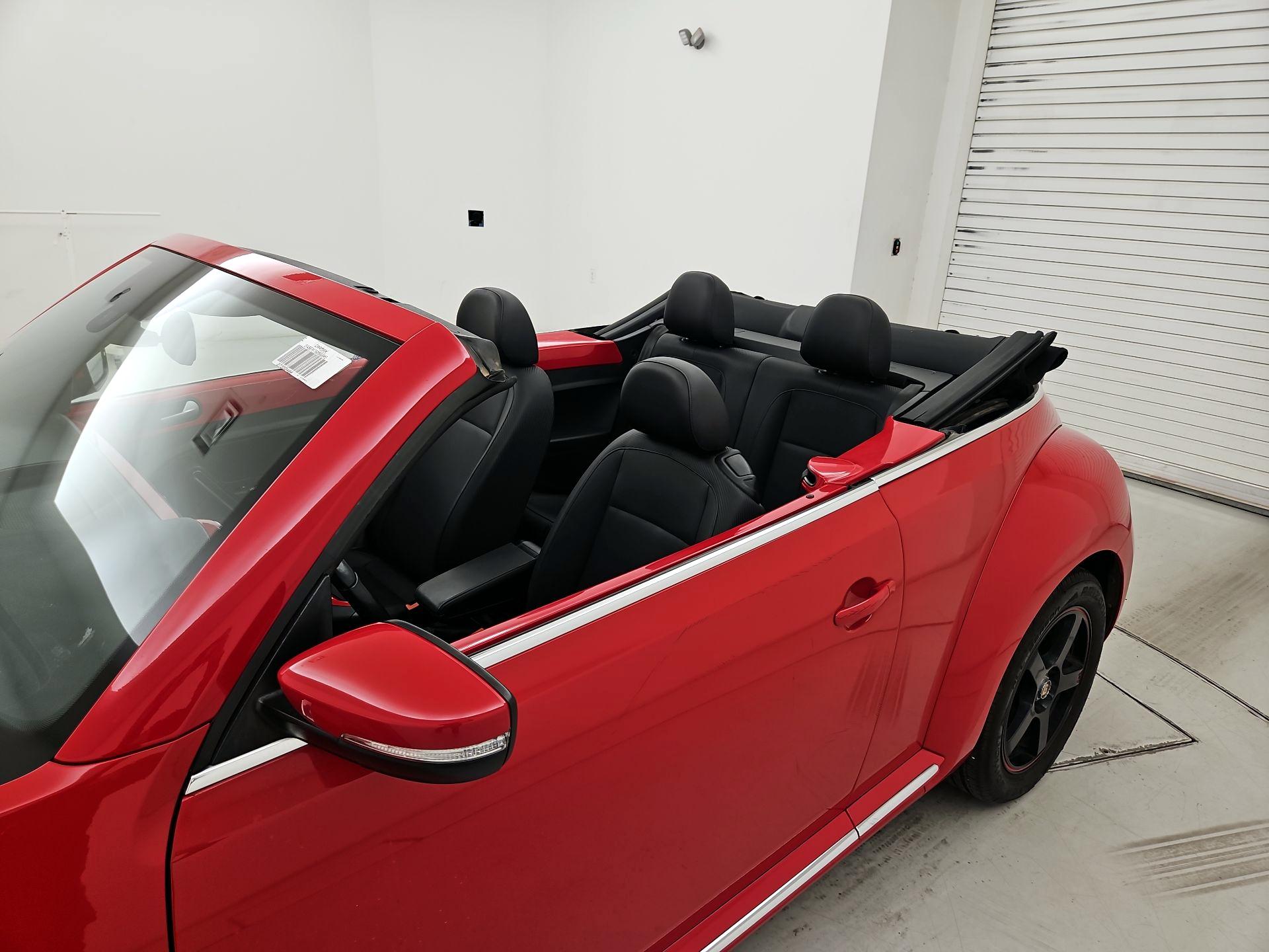 Thumbnail: 2016 Volkswagen Beetle - 18