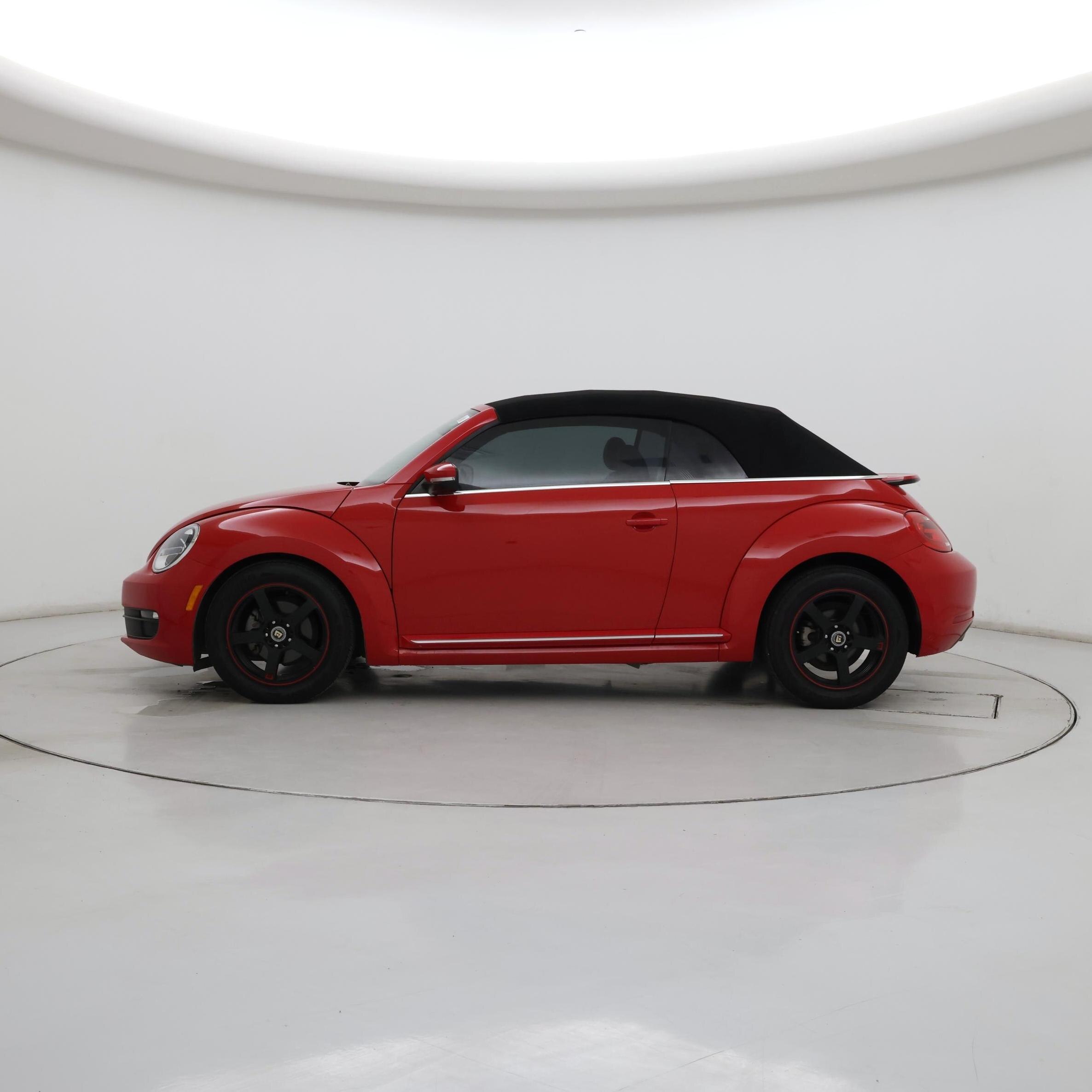 Thumbnail: 2016 Volkswagen Beetle - 3