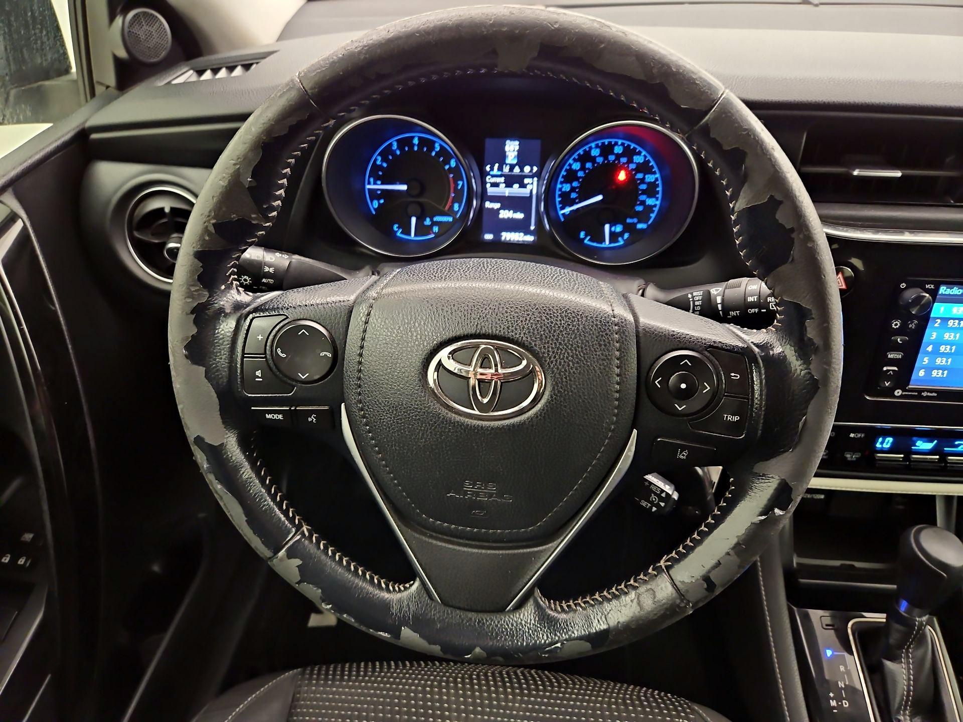 Thumbnail: 2017 Toyota Corolla iM - 10
