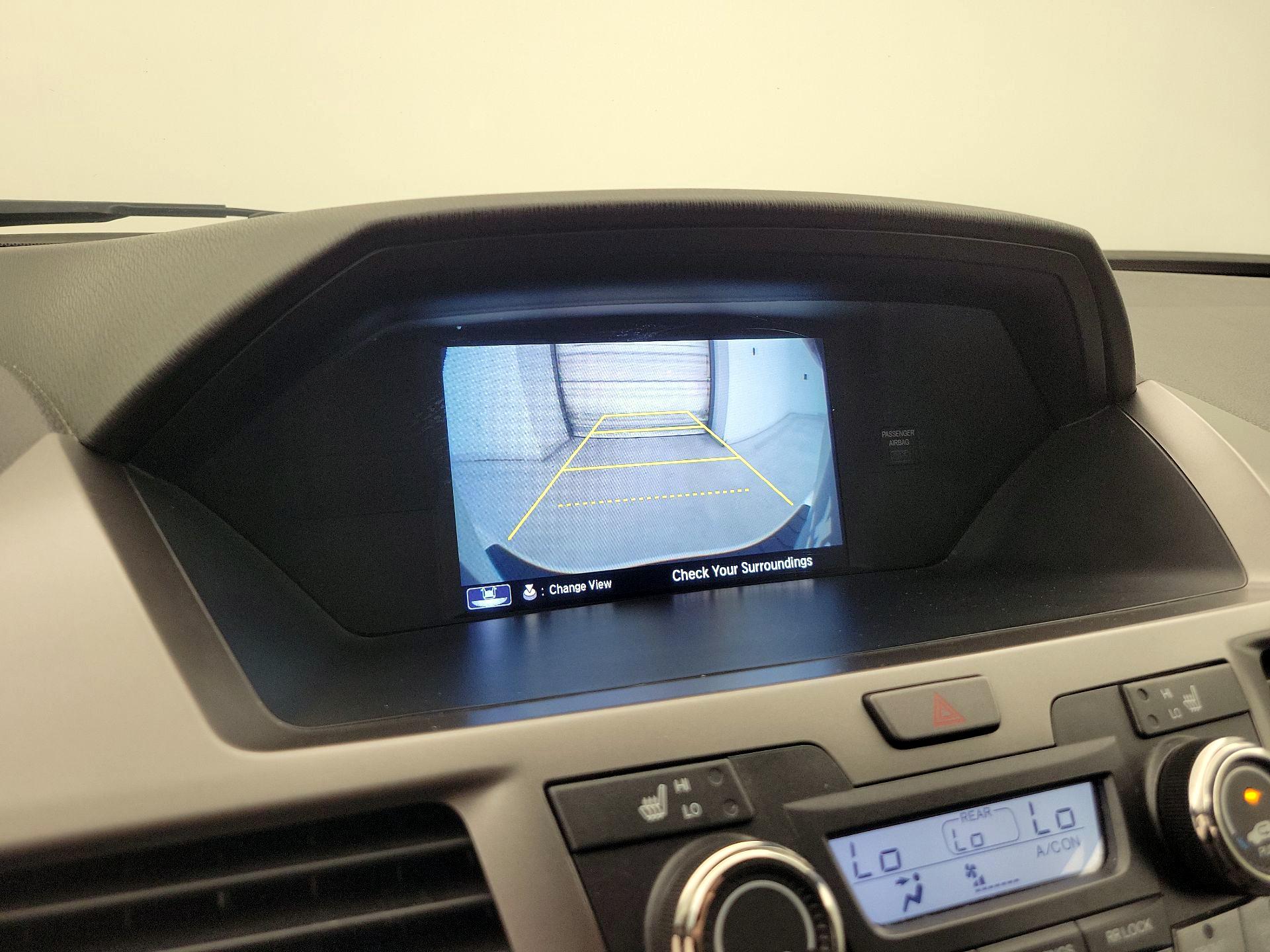 Thumbnail: 2016 Honda Odyssey - 14
