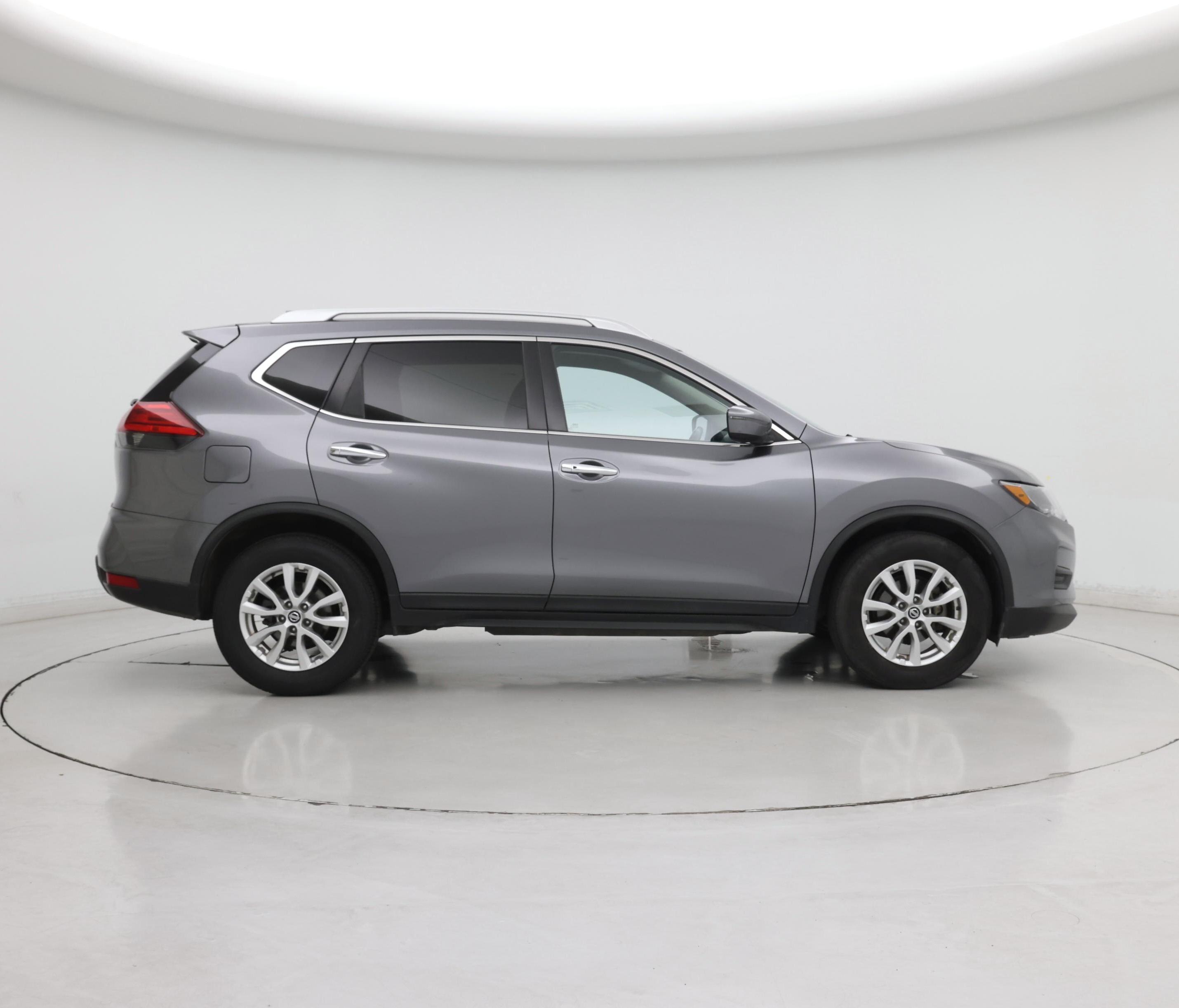 Thumbnail: 2017 Nissan Rogue - 7
