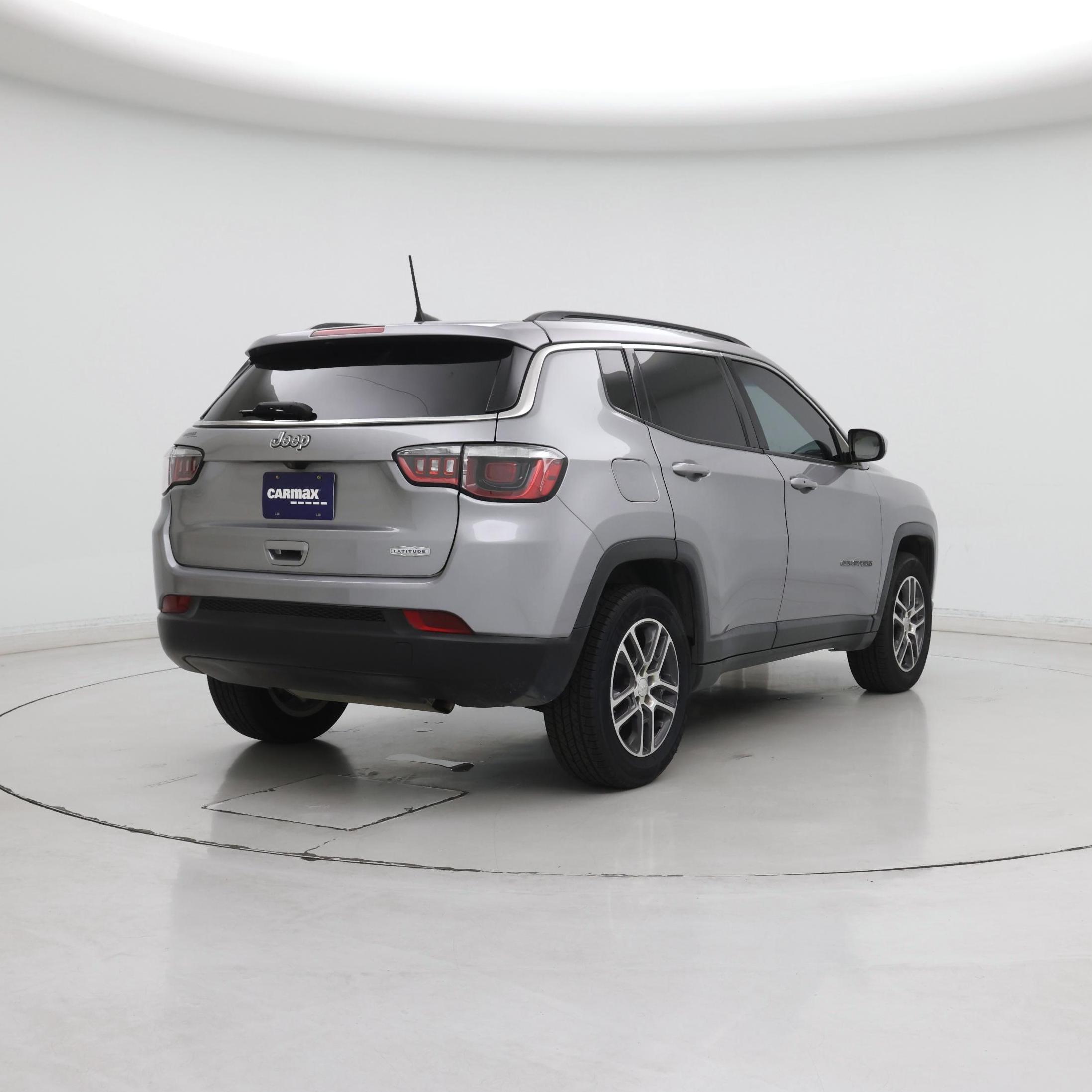 Thumbnail: 2018 Jeep Compass - 8