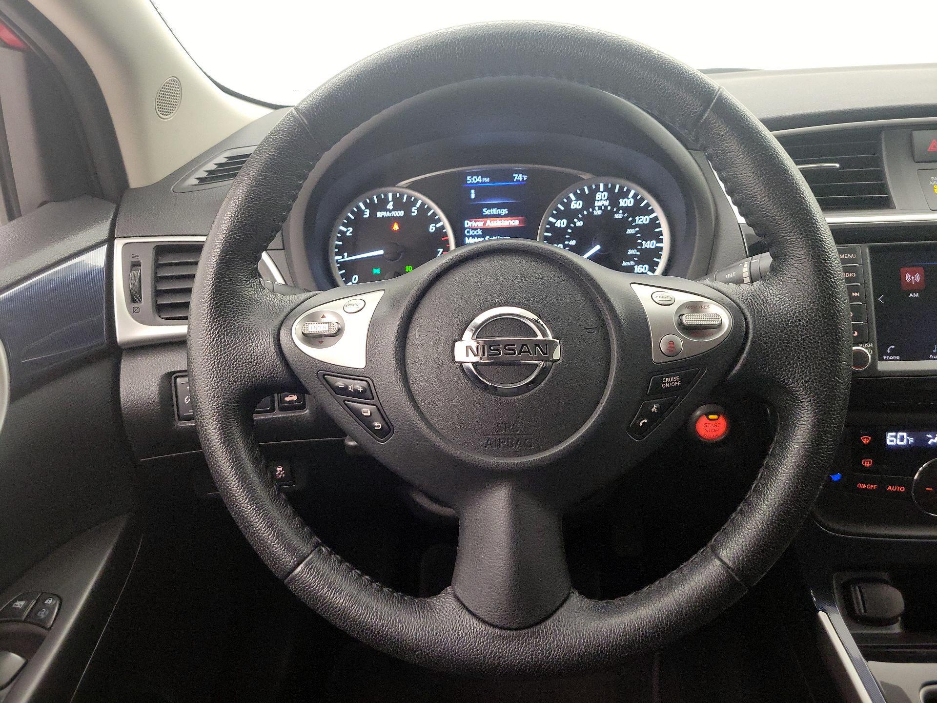 Thumbnail: 2019 Nissan Sentra - 10