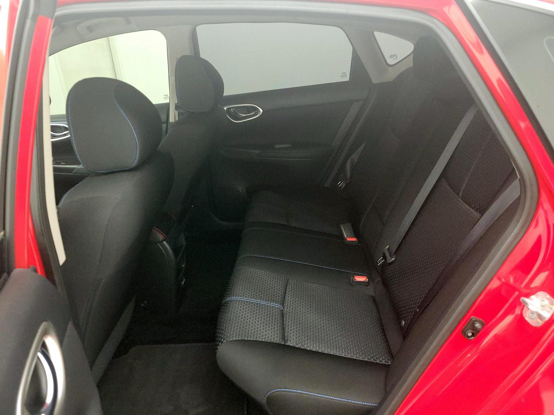 Thumbnail: 2019 Nissan Sentra - 19