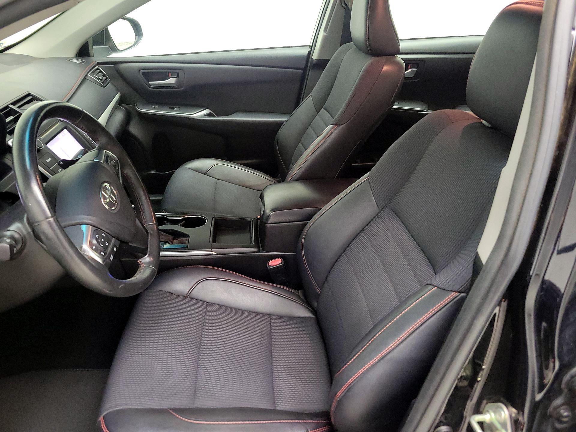 Thumbnail: 2017 Toyota Camry - 11