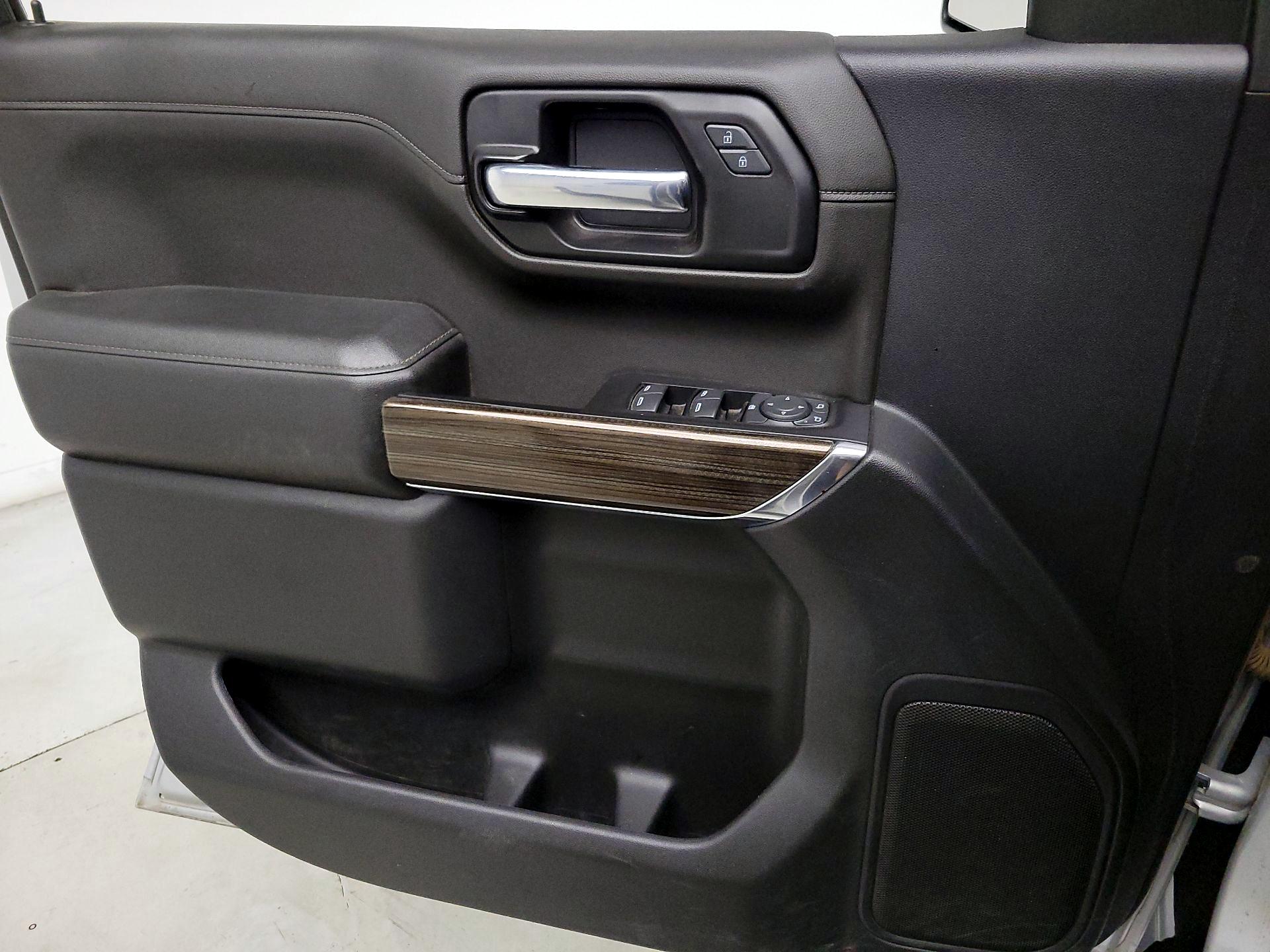 Thumbnail: 2022 Chevrolet Silverado 1500 - 12