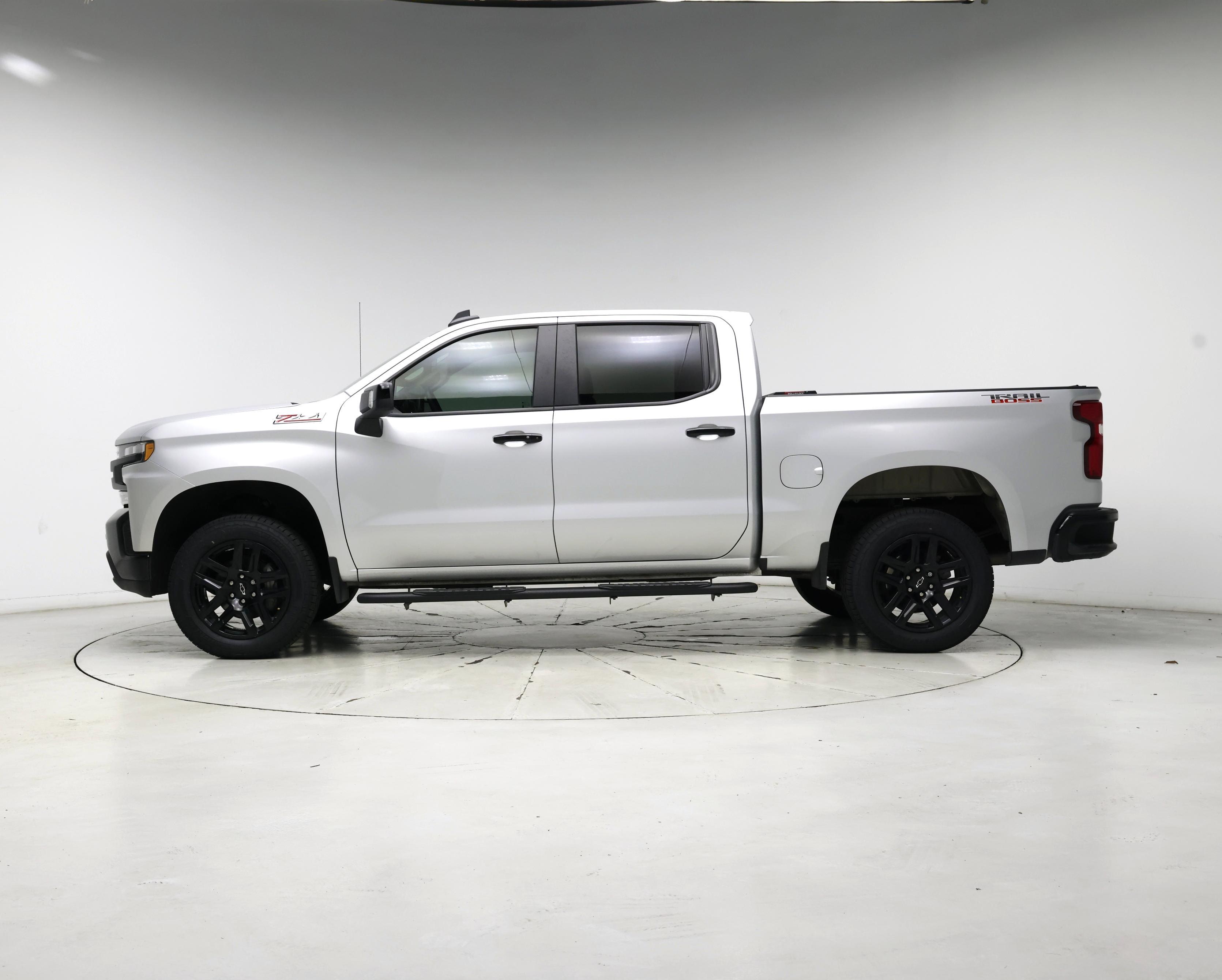 Thumbnail: 2022 Chevrolet Silverado 1500 - 3