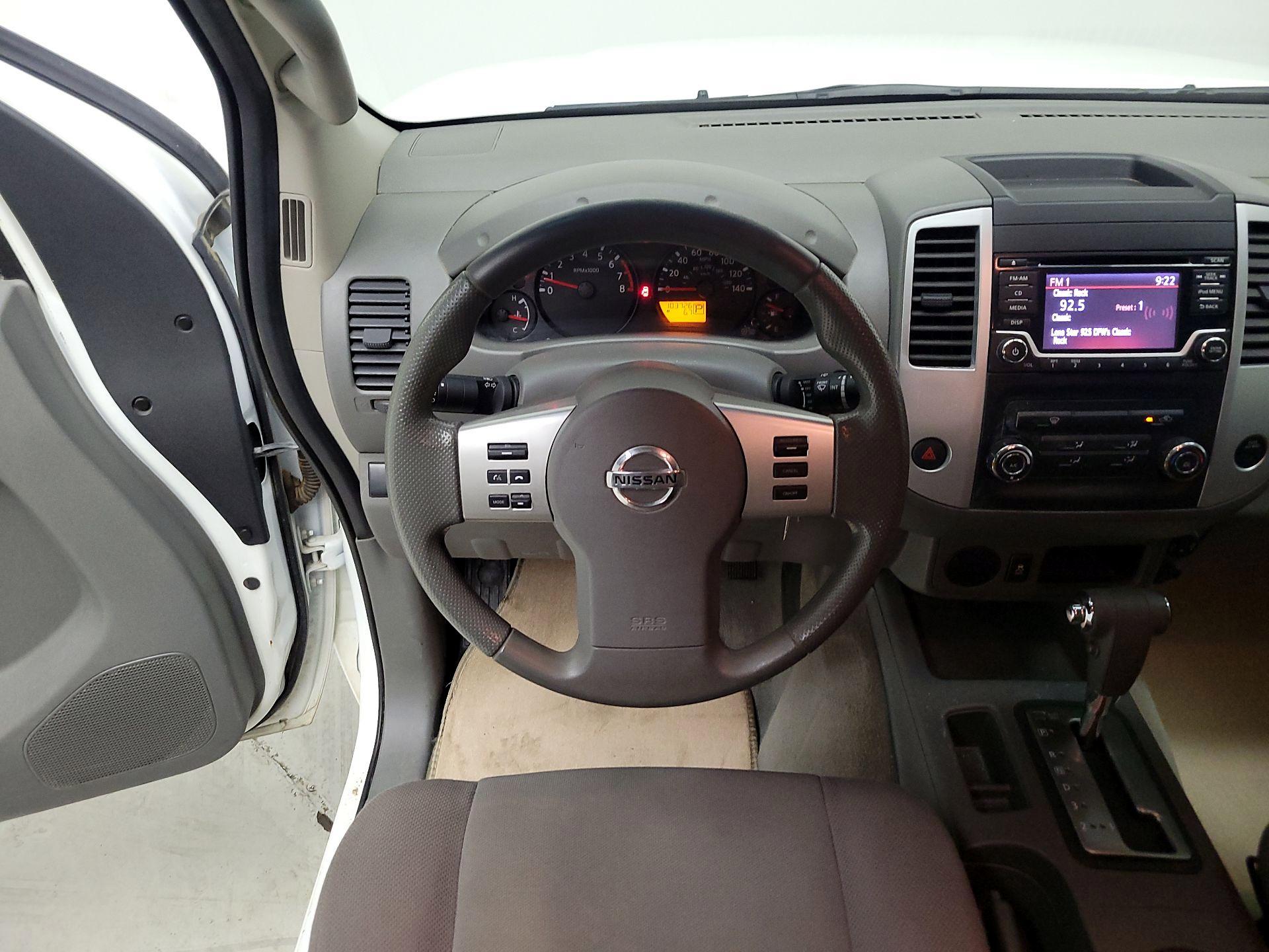 Thumbnail: 2017 Nissan Frontier - 10