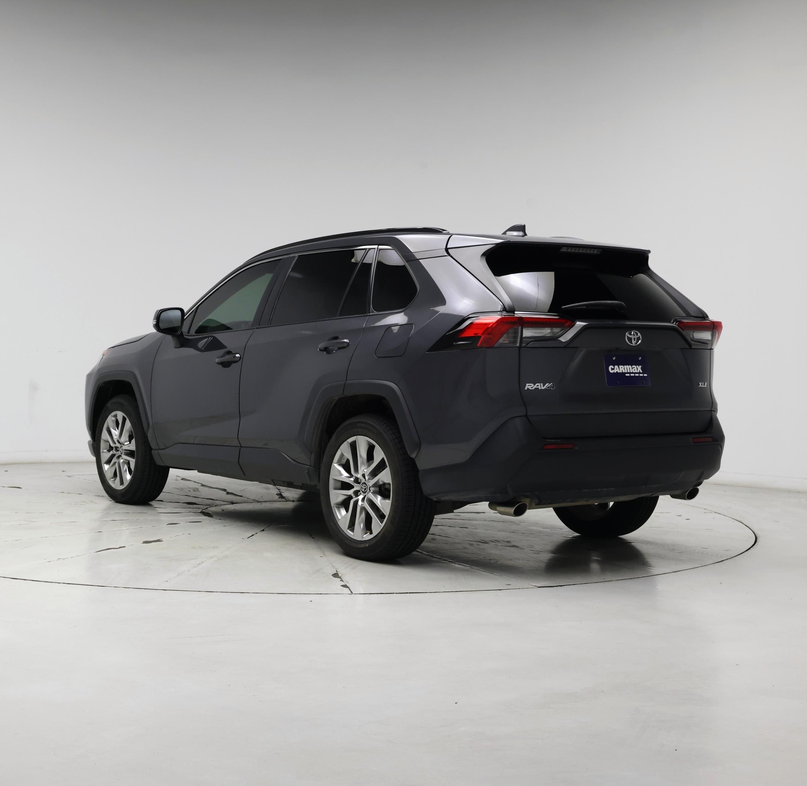 Thumbnail: 2020 Toyota RAV4 - 2