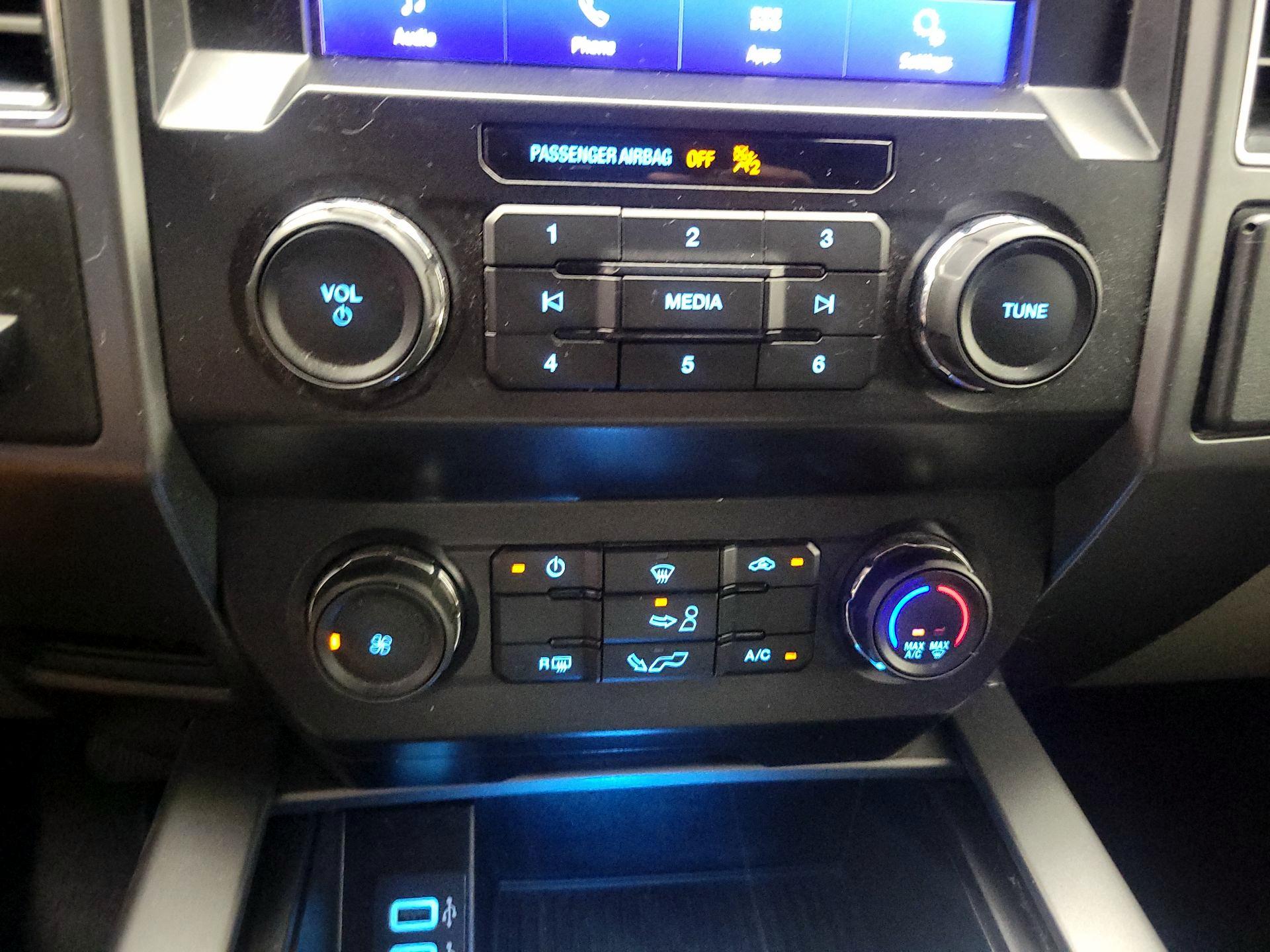 Thumbnail: 2019 Ford F-150 - 16