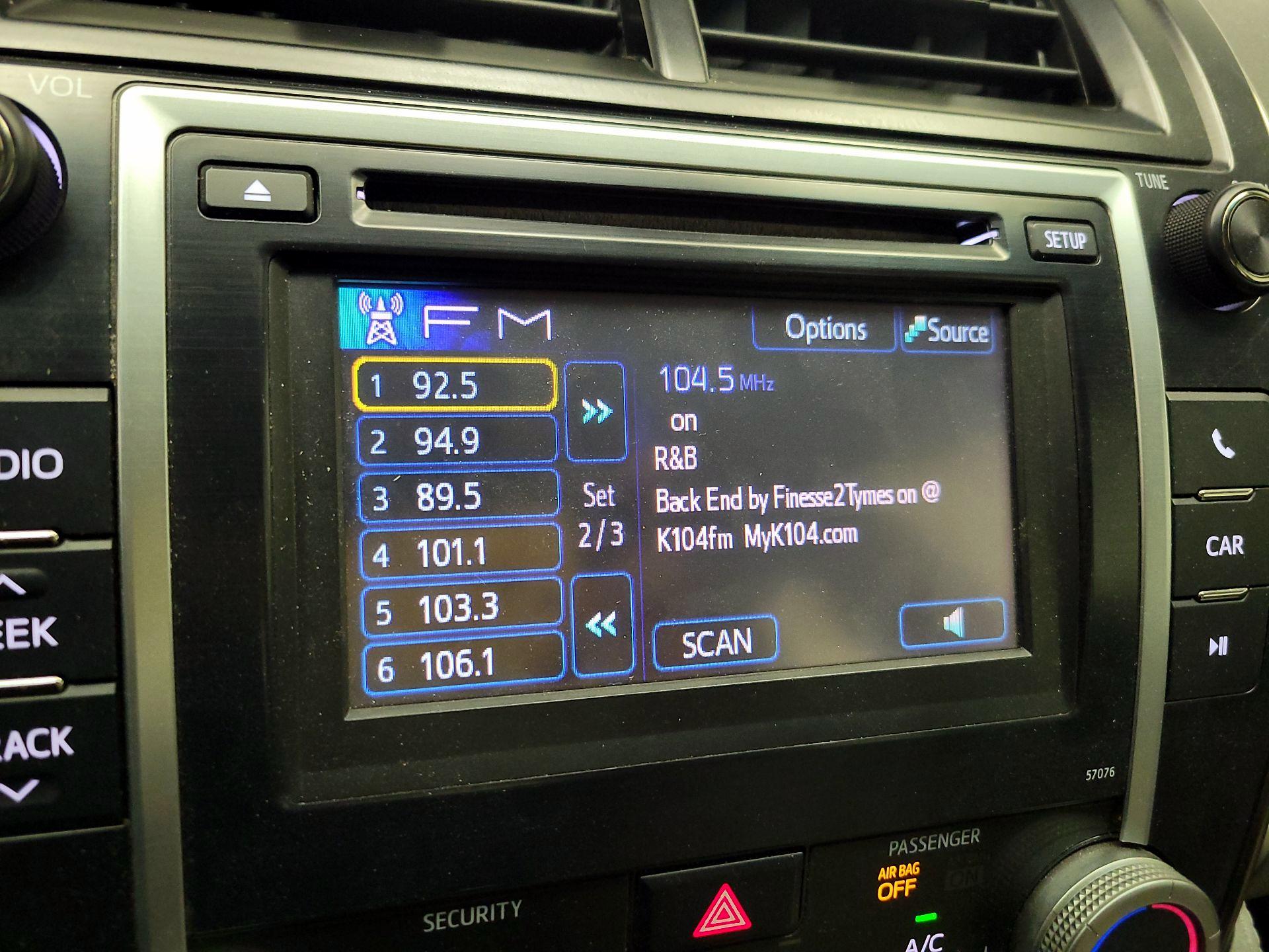 Thumbnail: 2014 Toyota Camry - 14