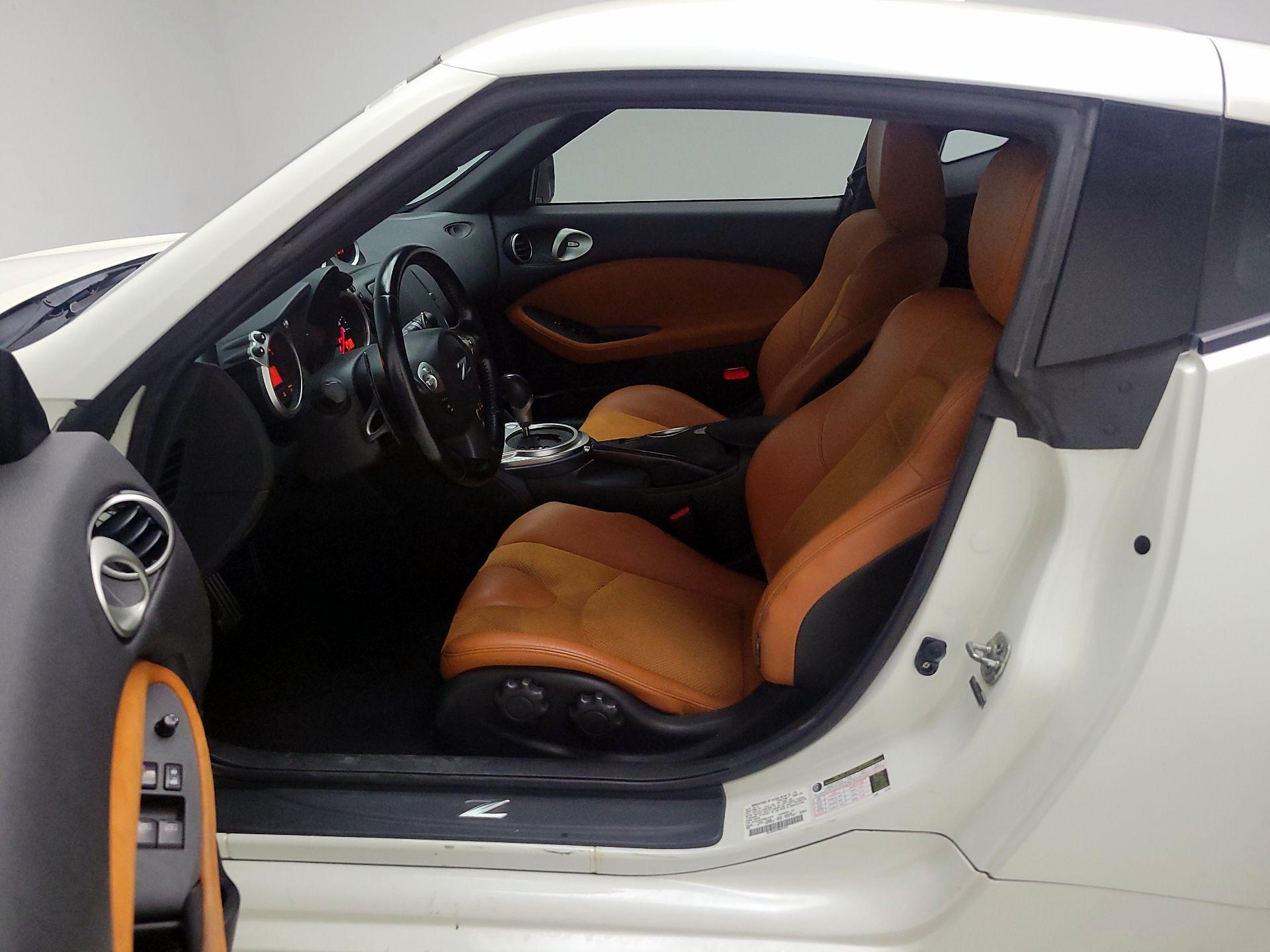Thumbnail: 2014 Nissan Z - 11