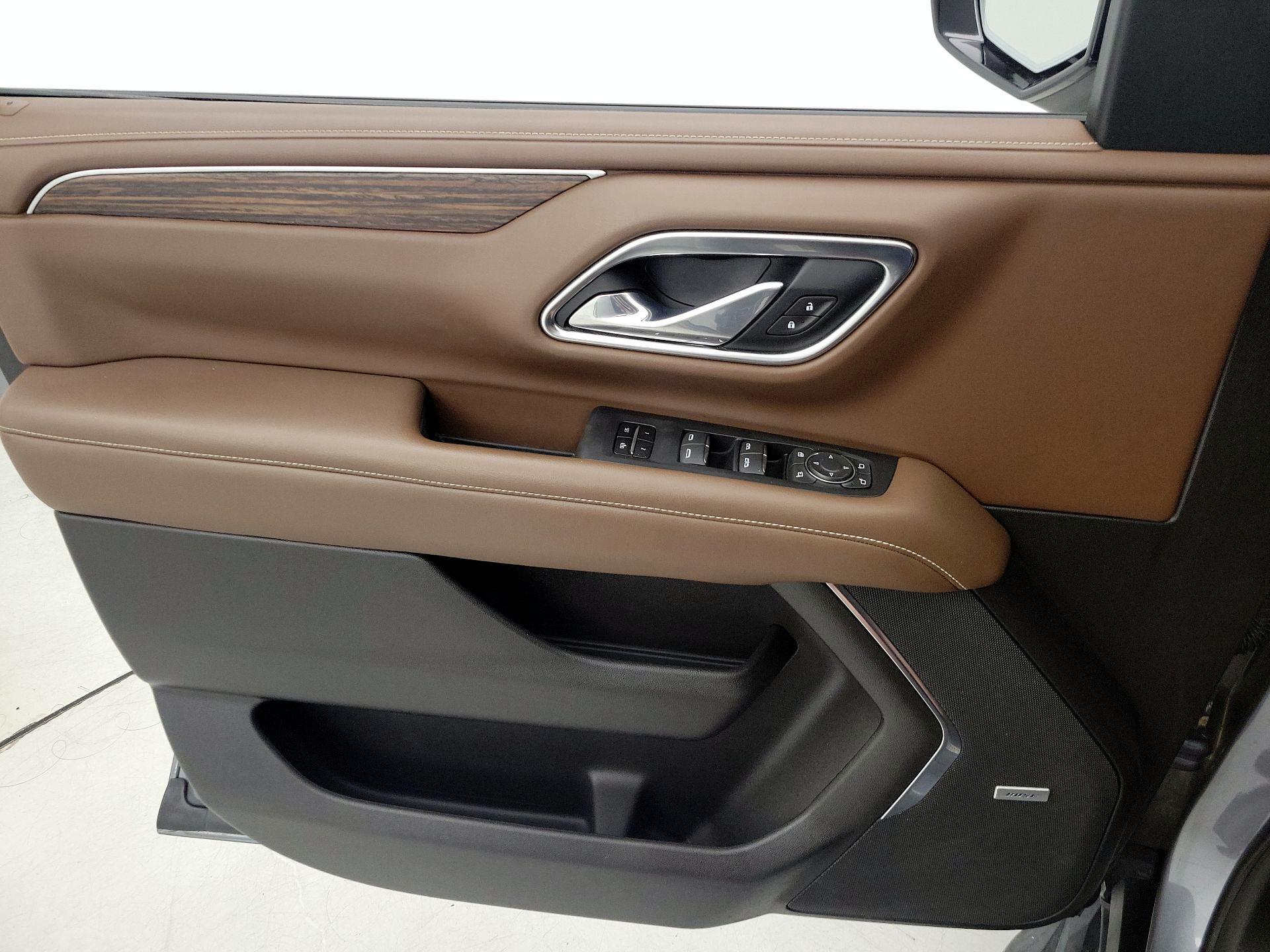 Thumbnail: 2021 Chevrolet Tahoe - 10