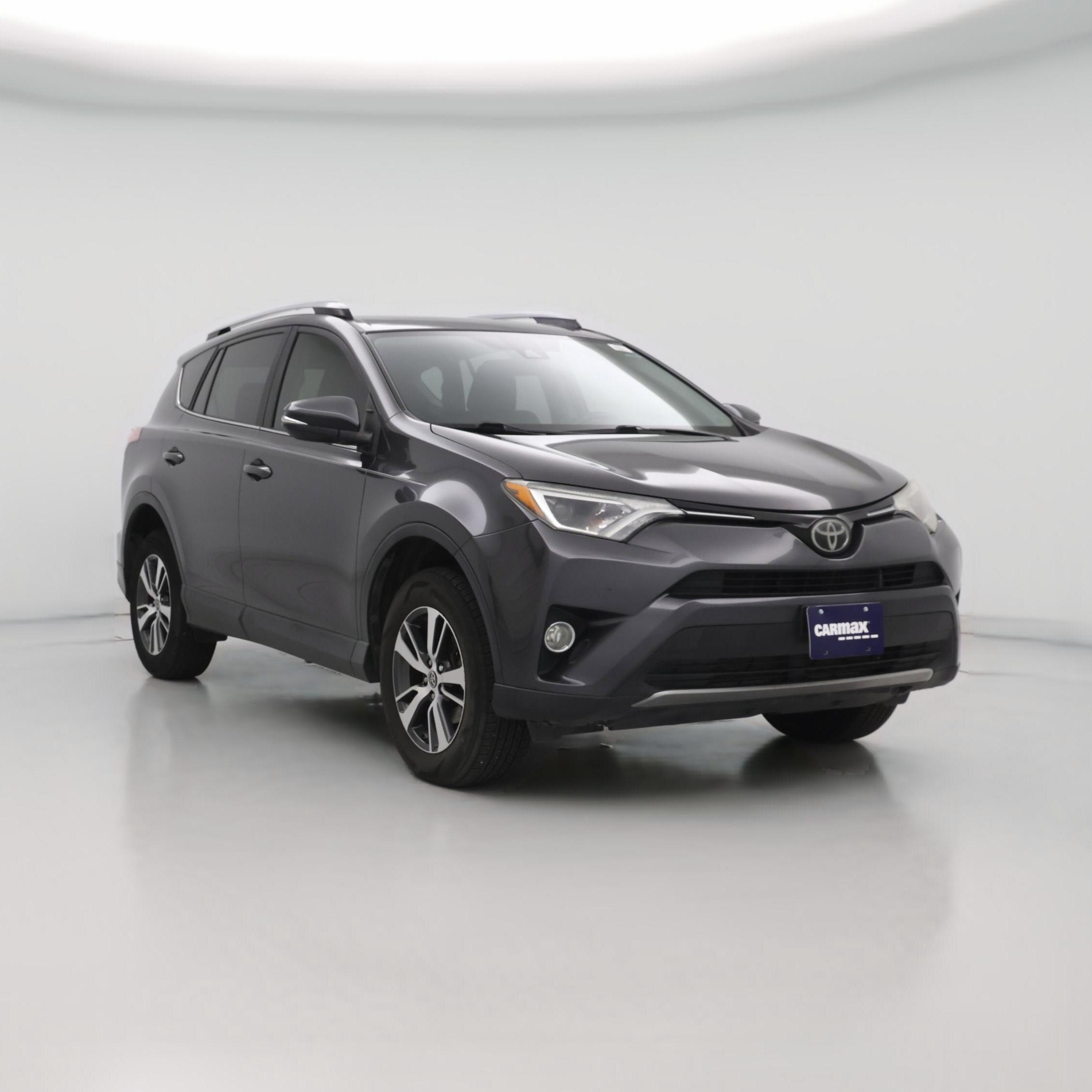 Thumbnail: 2018 Toyota RAV4 - 1