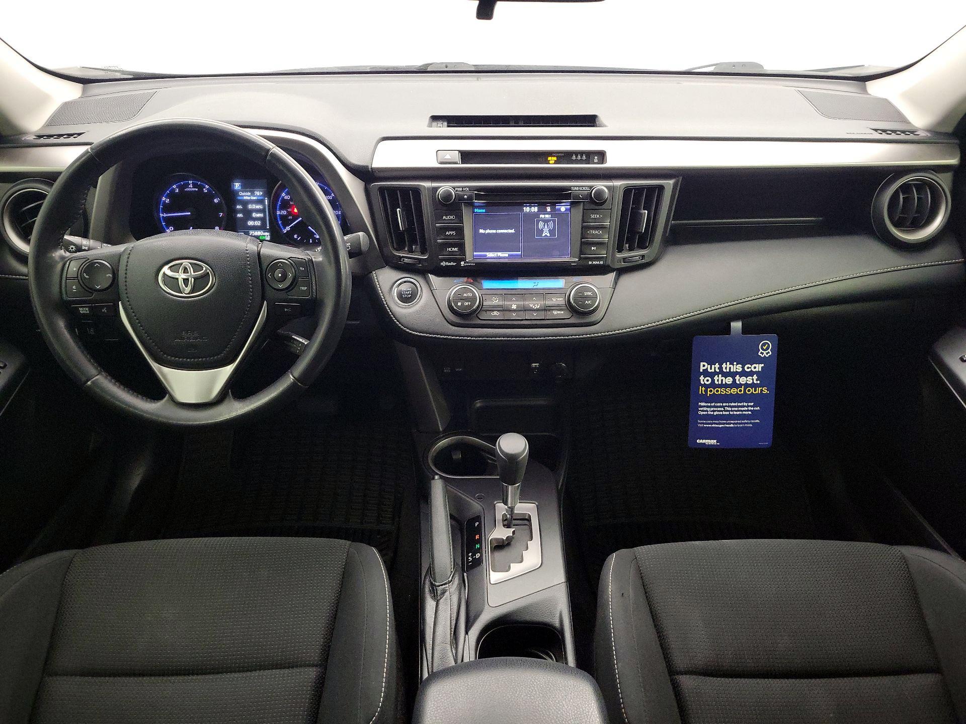 Thumbnail: 2018 Toyota RAV4 - 9