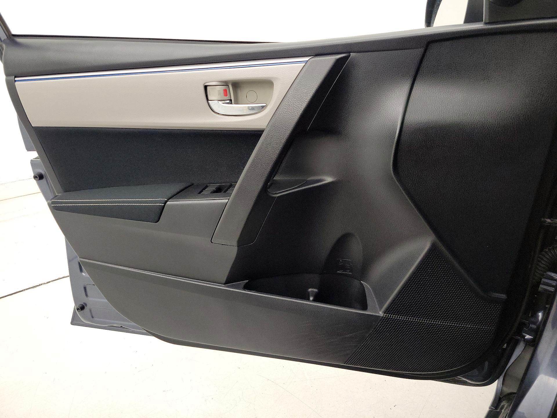 Thumbnail: 2014 Toyota Corolla - 12