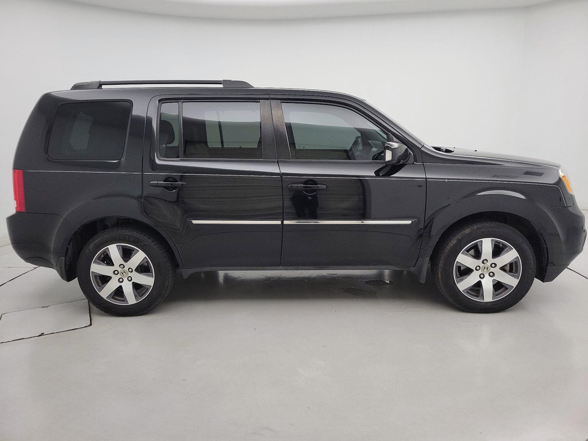 Thumbnail: 2013 Honda Pilot - 4