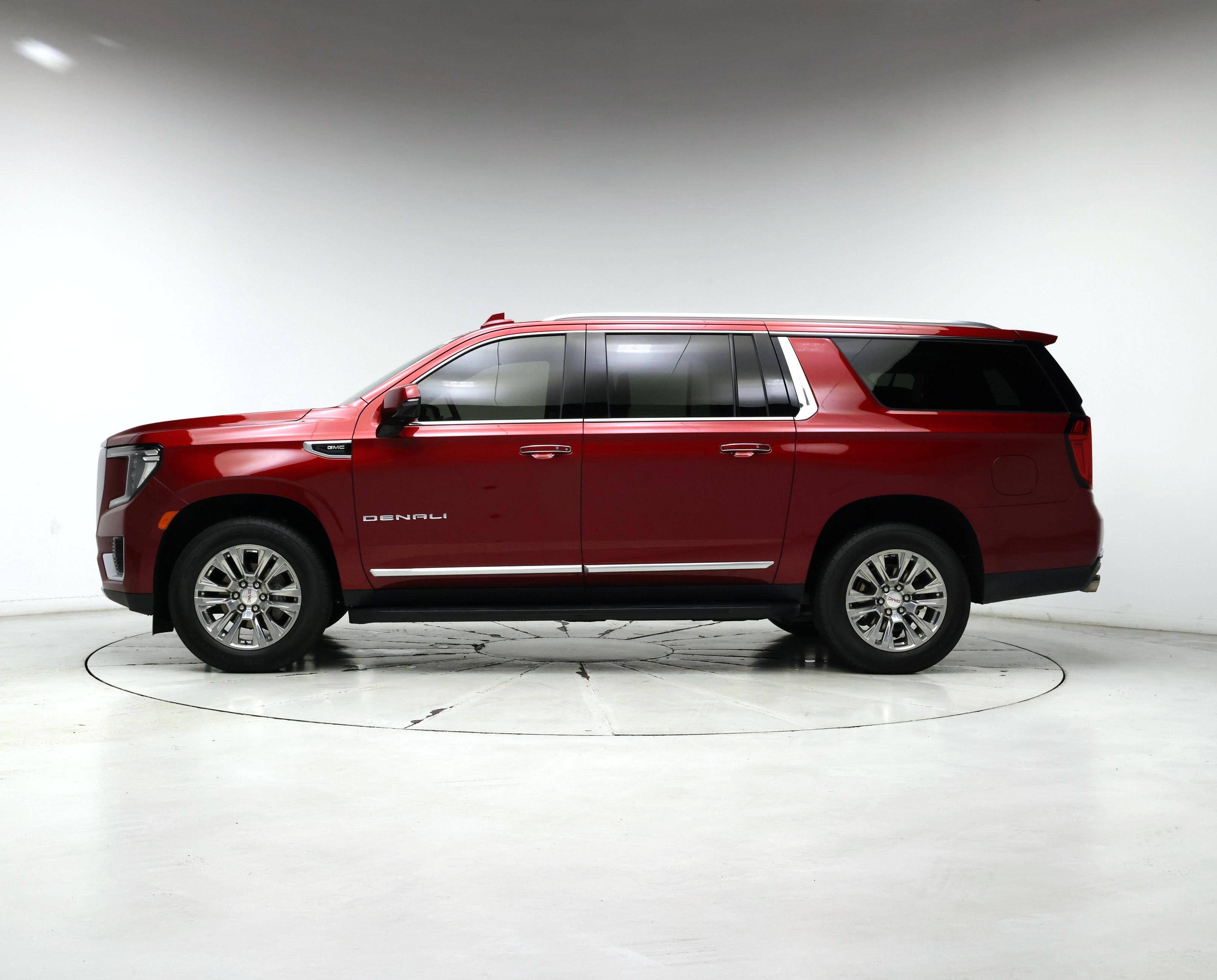Thumbnail: 2021 GMC Yukon XL - 3