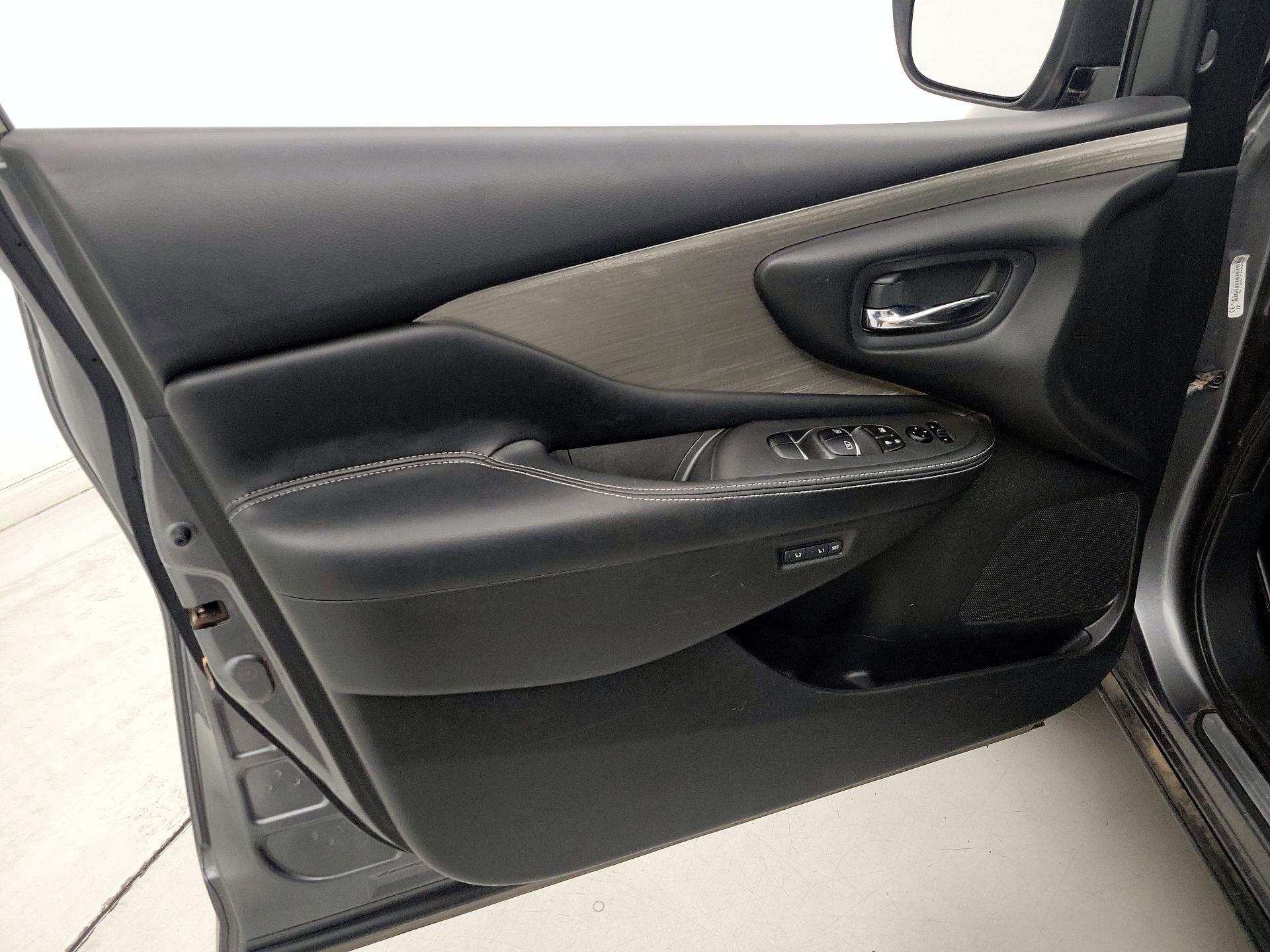 Thumbnail: 2017 Nissan Murano - 12