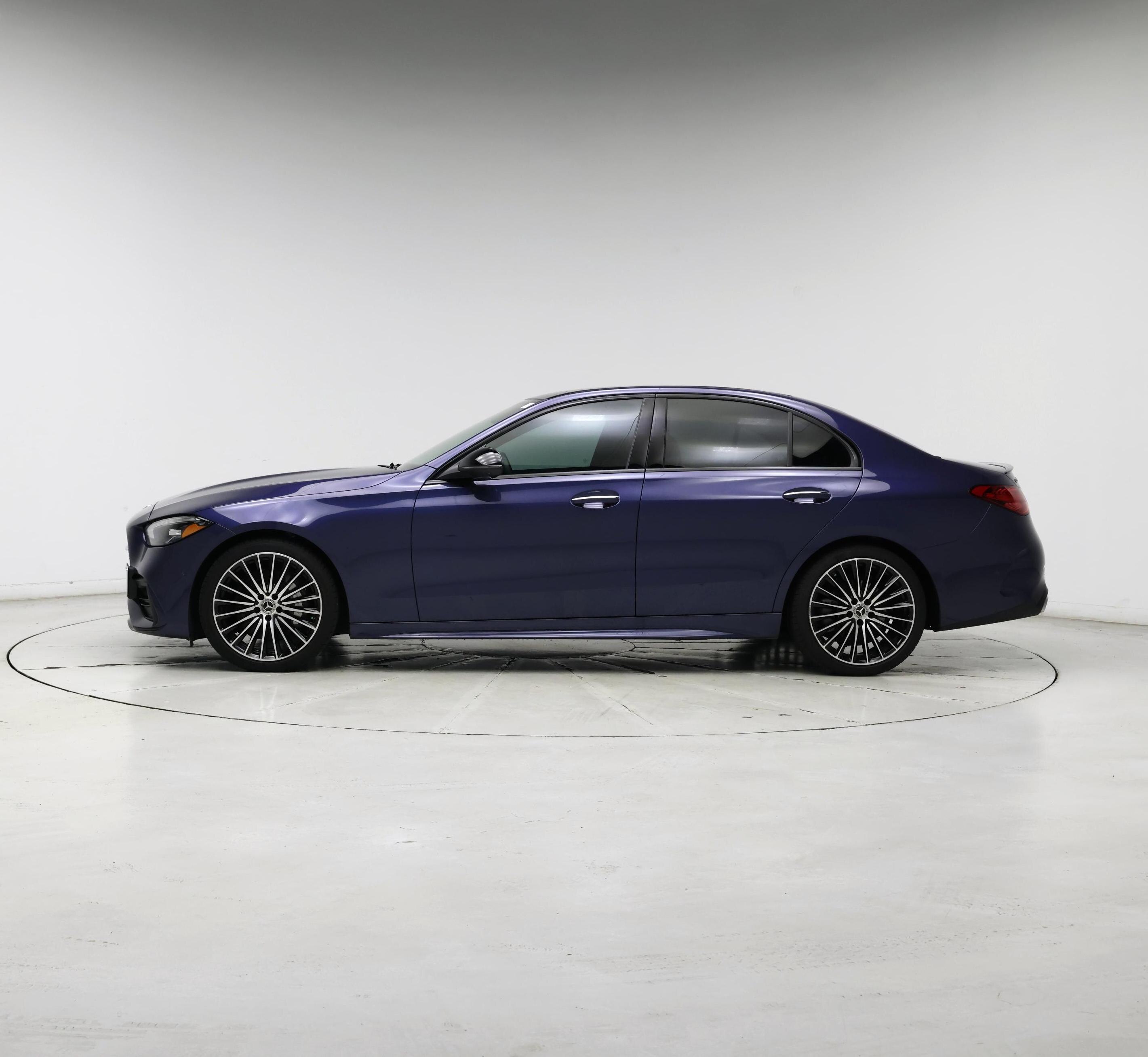 Thumbnail: 2024 Mercedes-Benz C-Class - 3