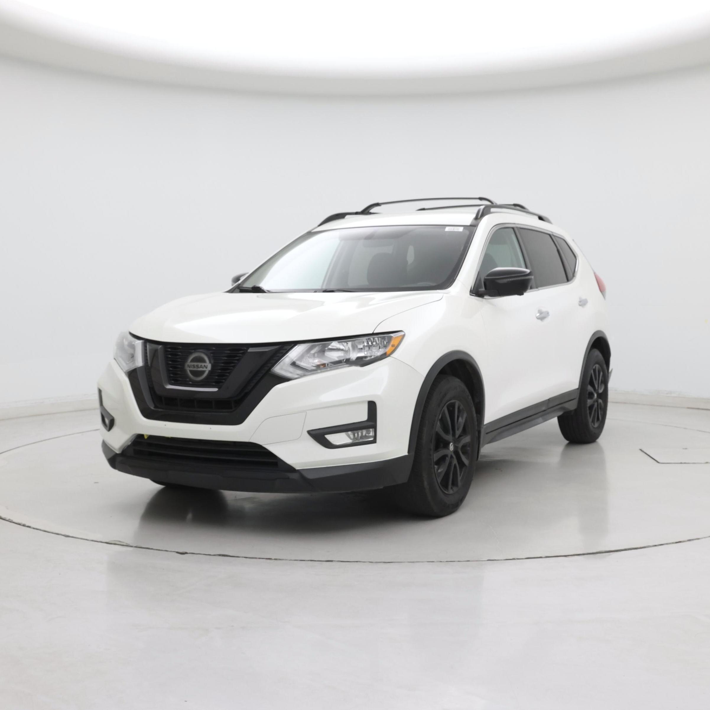 Thumbnail: 2018 Nissan Rogue - 4