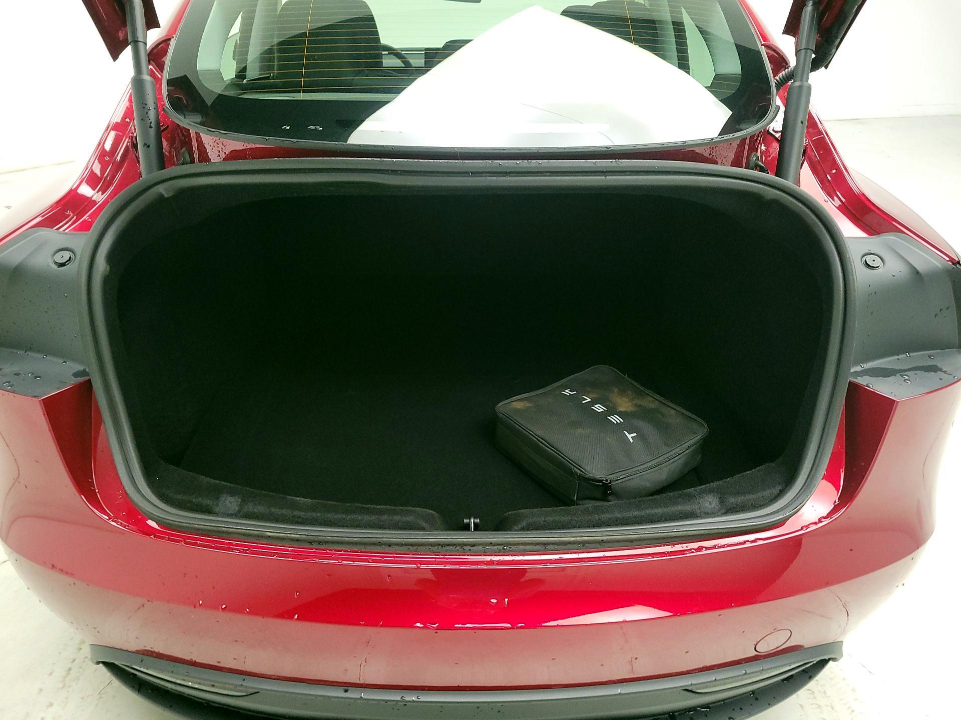 Thumbnail: 2025 Tesla Model 3 - 20