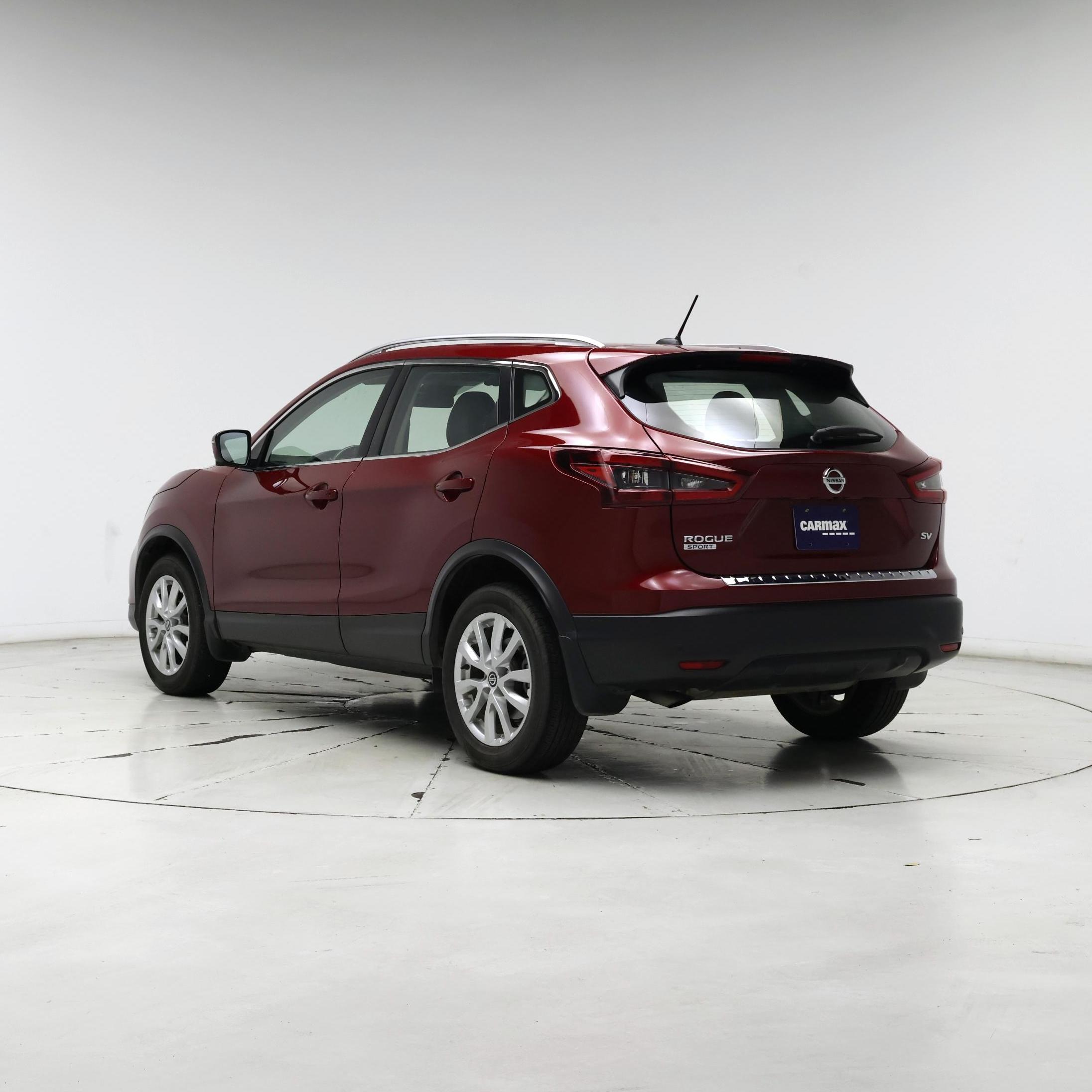 Thumbnail: 2022 Nissan Rogue Sport - 2