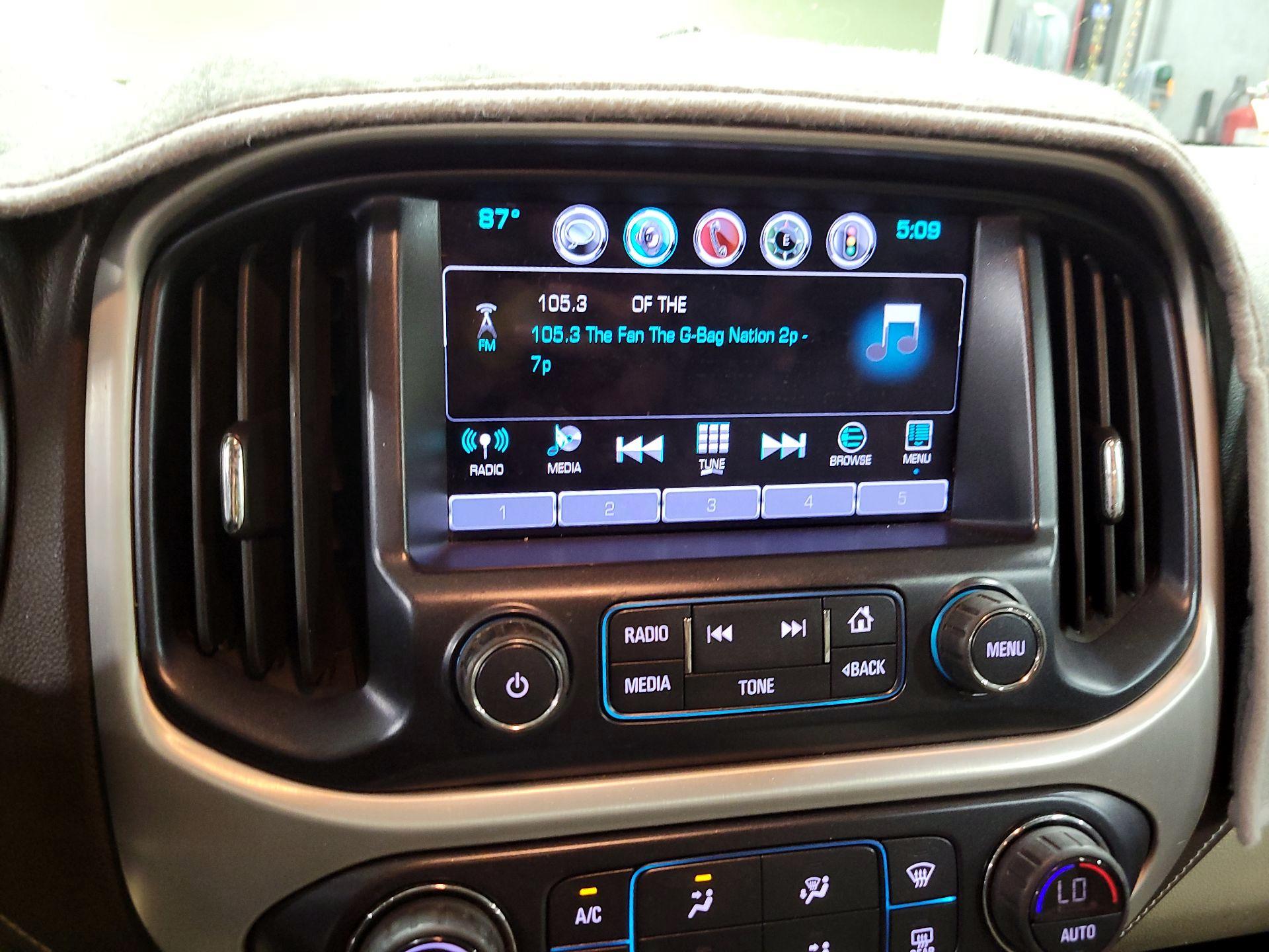 Thumbnail: 2017 GMC Canyon - 15