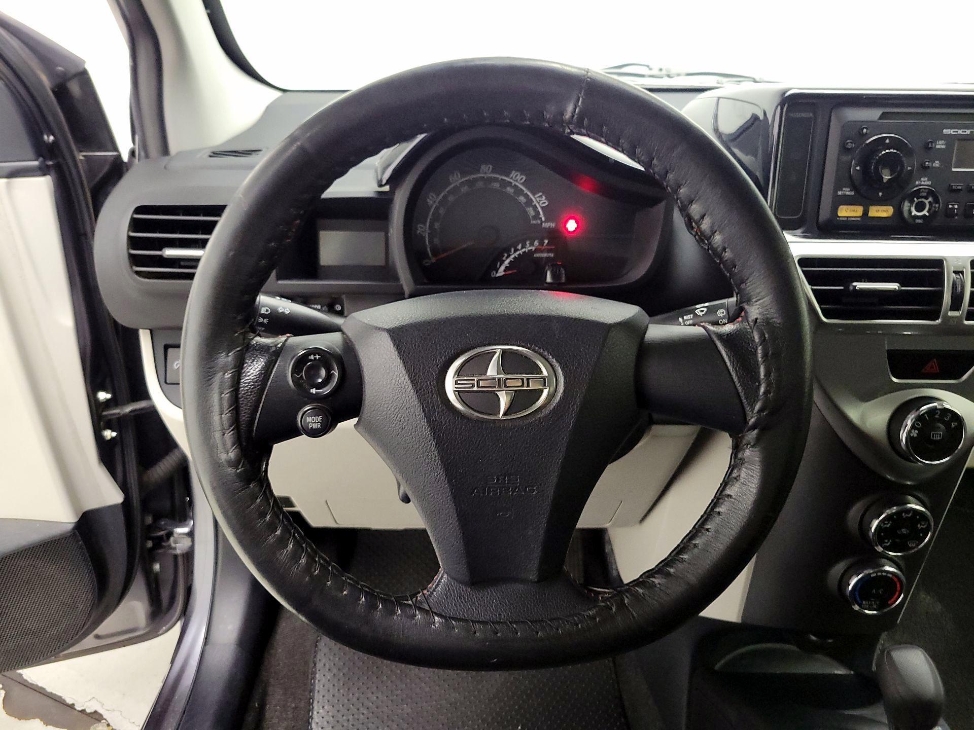 Thumbnail: 2013 Scion iQ - 10