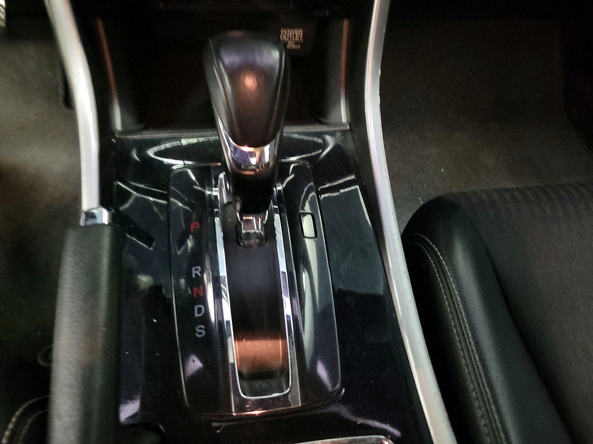 Thumbnail: 2017 Honda Accord - 16