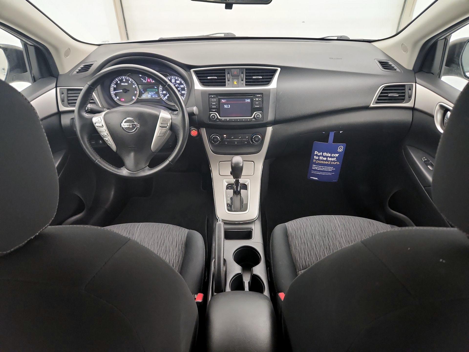 Thumbnail: 2015 Nissan Sentra - 9