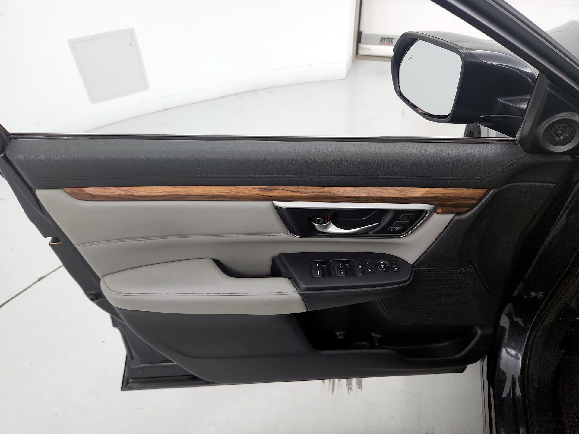 Thumbnail: 2018 Honda CR-V - 12