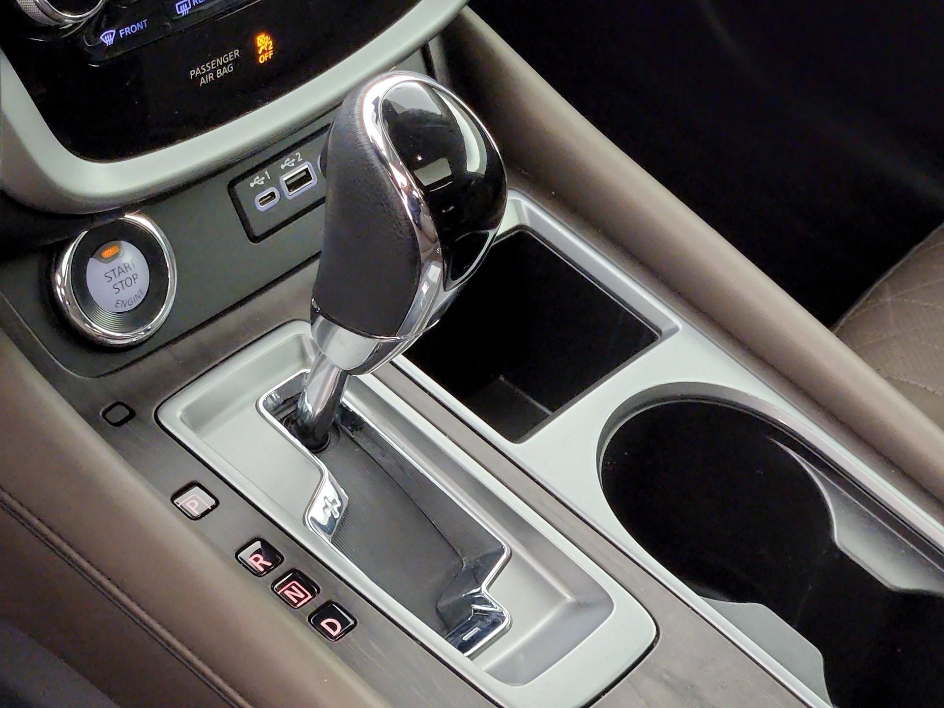 Thumbnail: 2020 Nissan Murano - 17