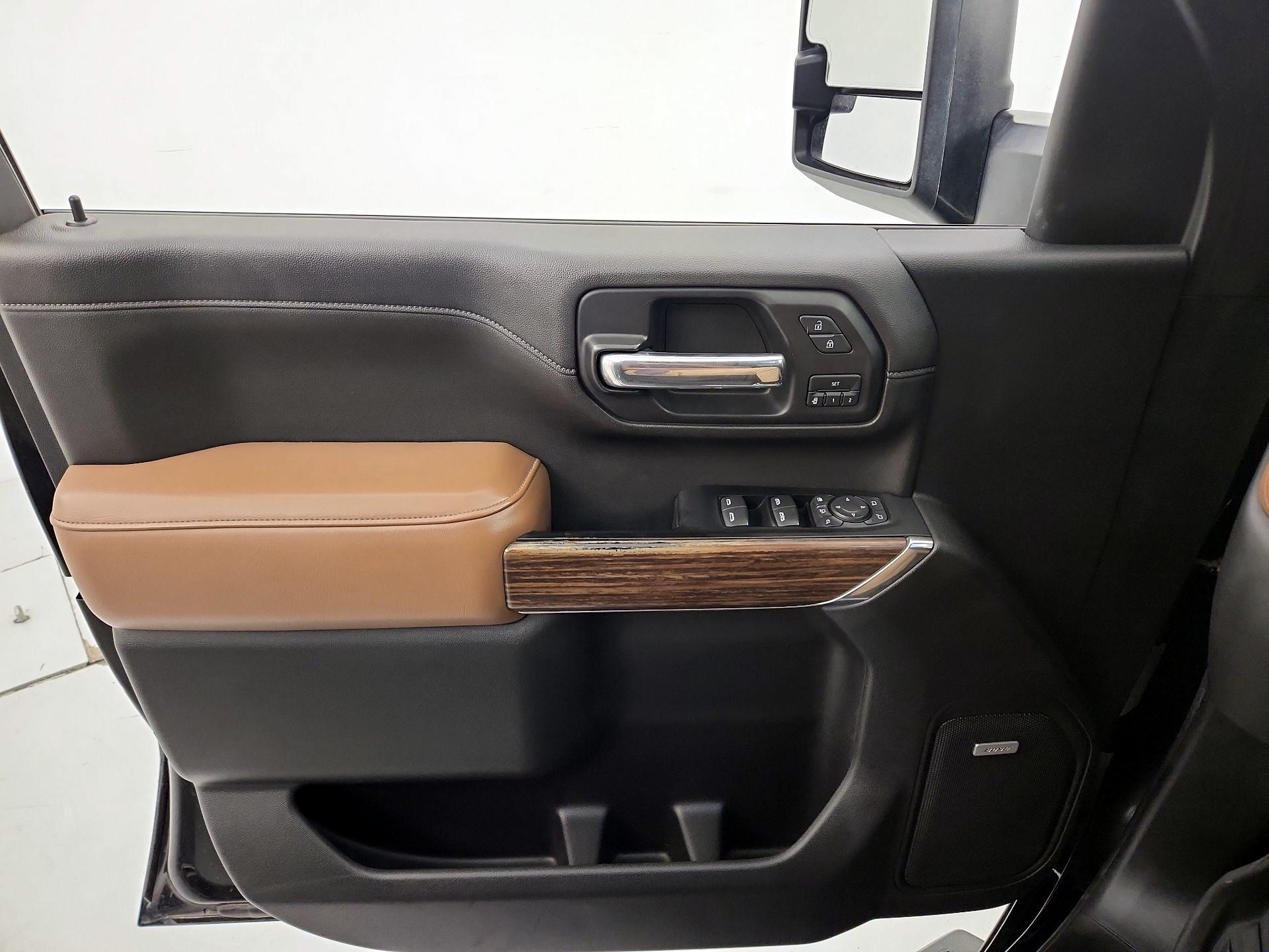 Thumbnail: 2020 Chevrolet Silverado 2500 - 12