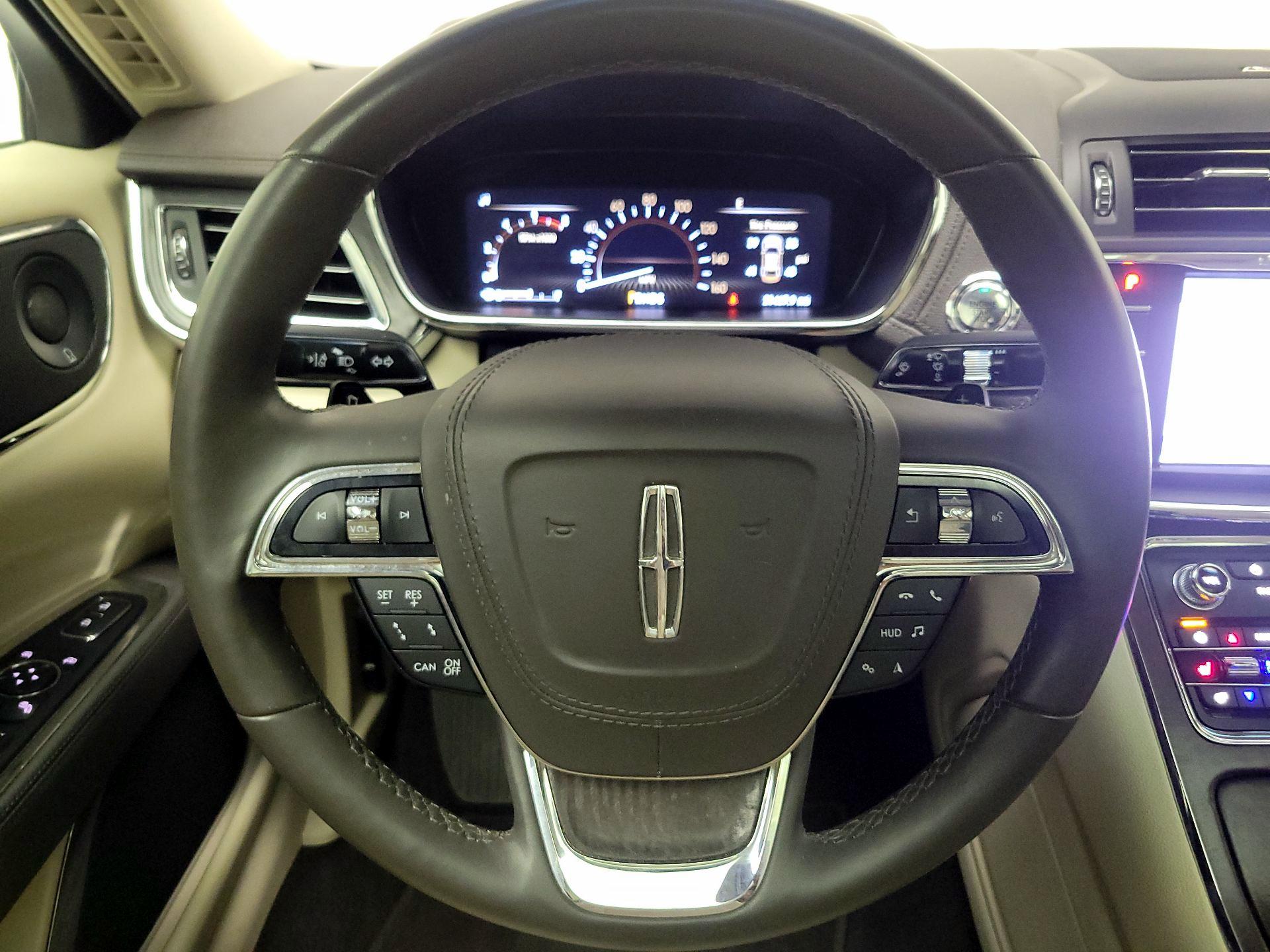 Thumbnail: 2020 Lincoln Continental - 10
