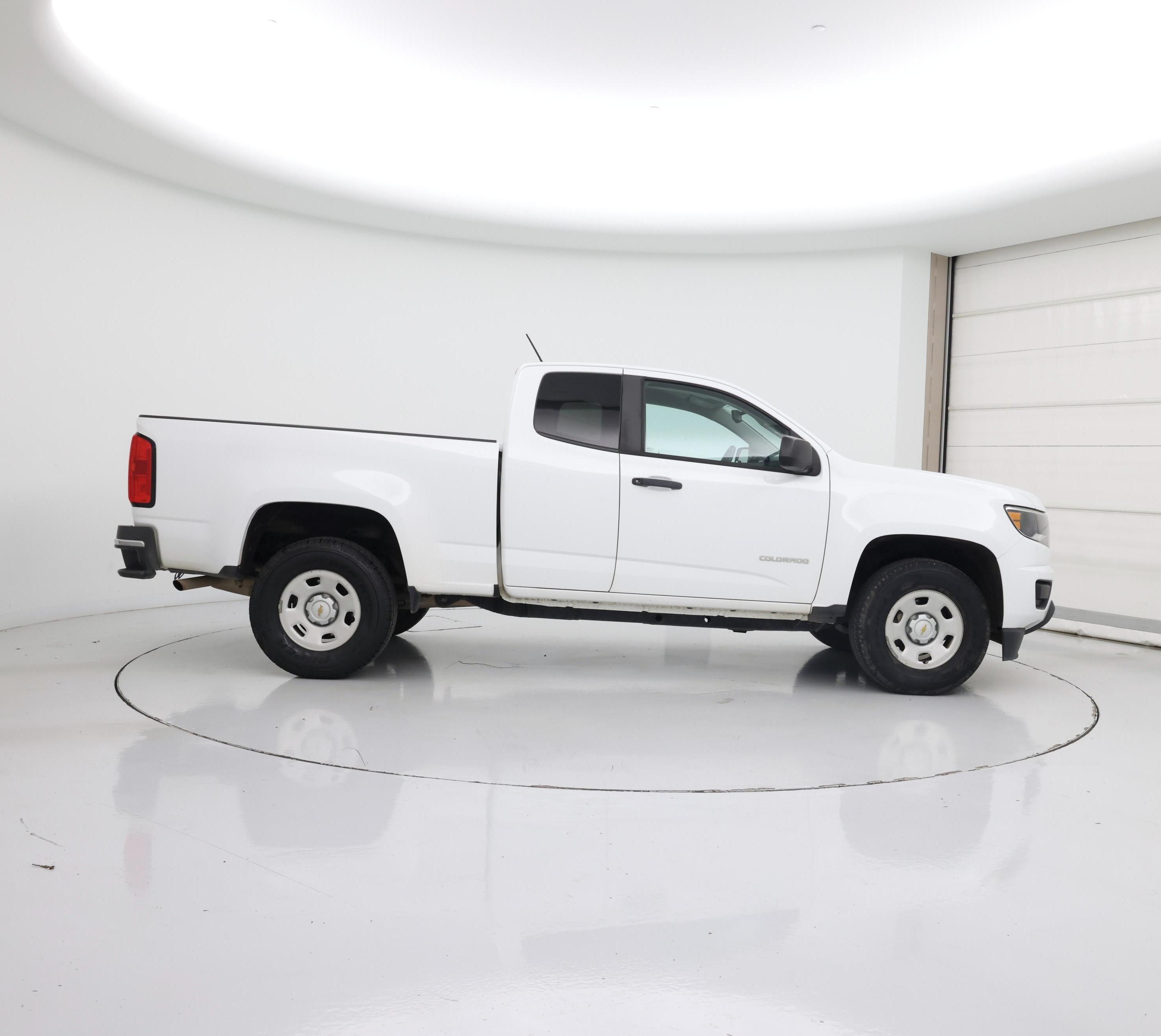 Thumbnail: 2018 Chevrolet Colorado - 7