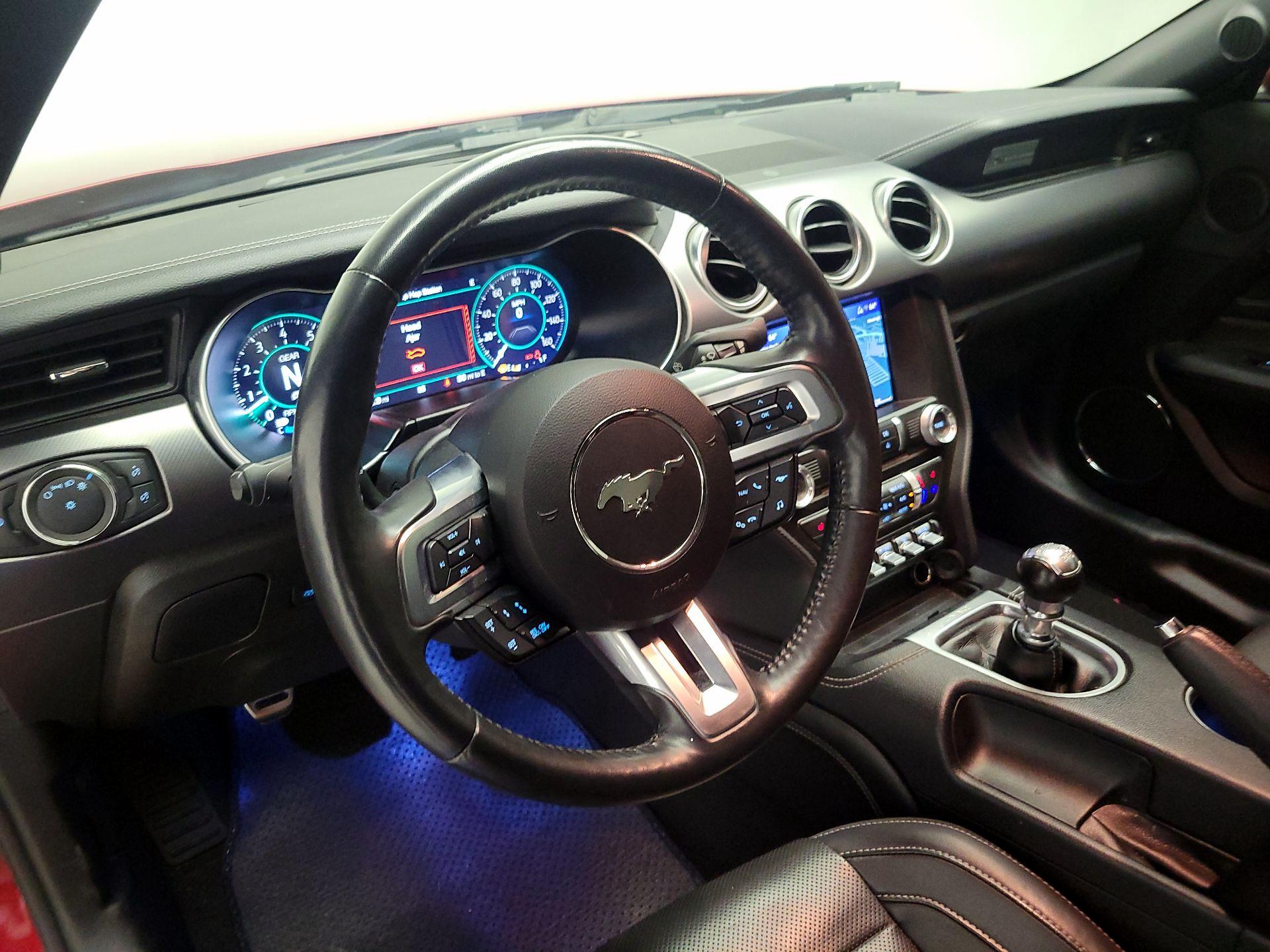 Thumbnail: 2022 Ford Mustang - 9