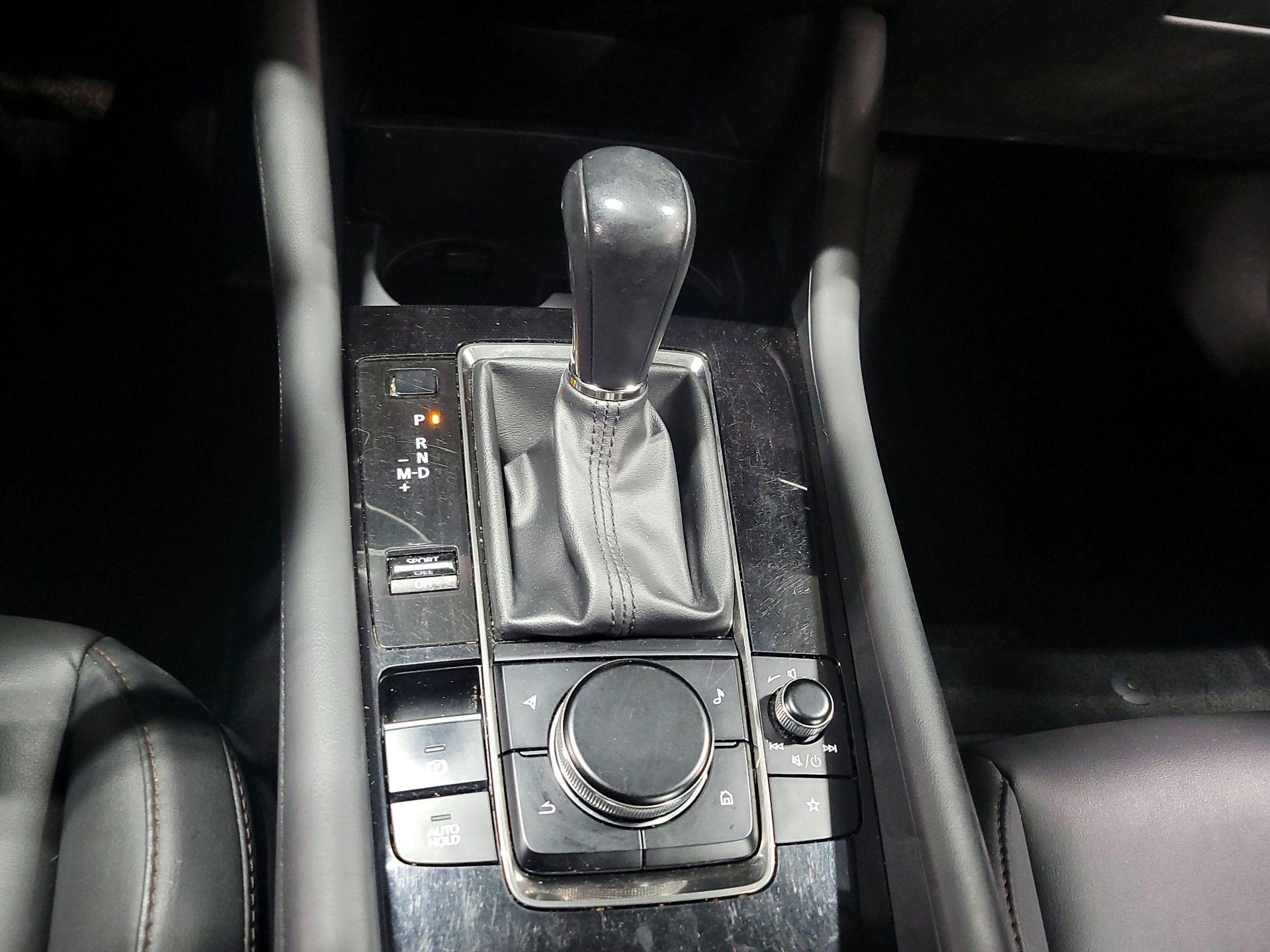 Thumbnail: 2019 Mazda Mazda3 - 17