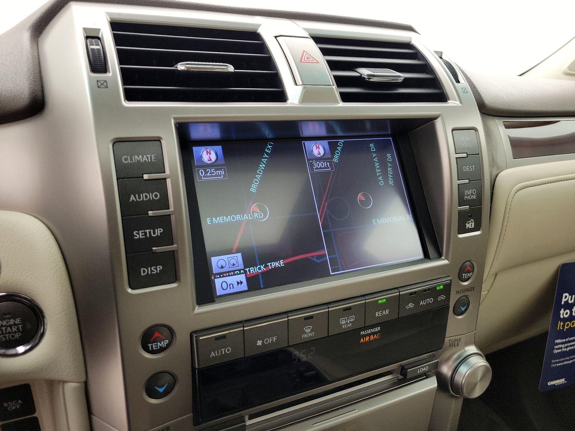 Thumbnail: 2013 Lexus GX - 14