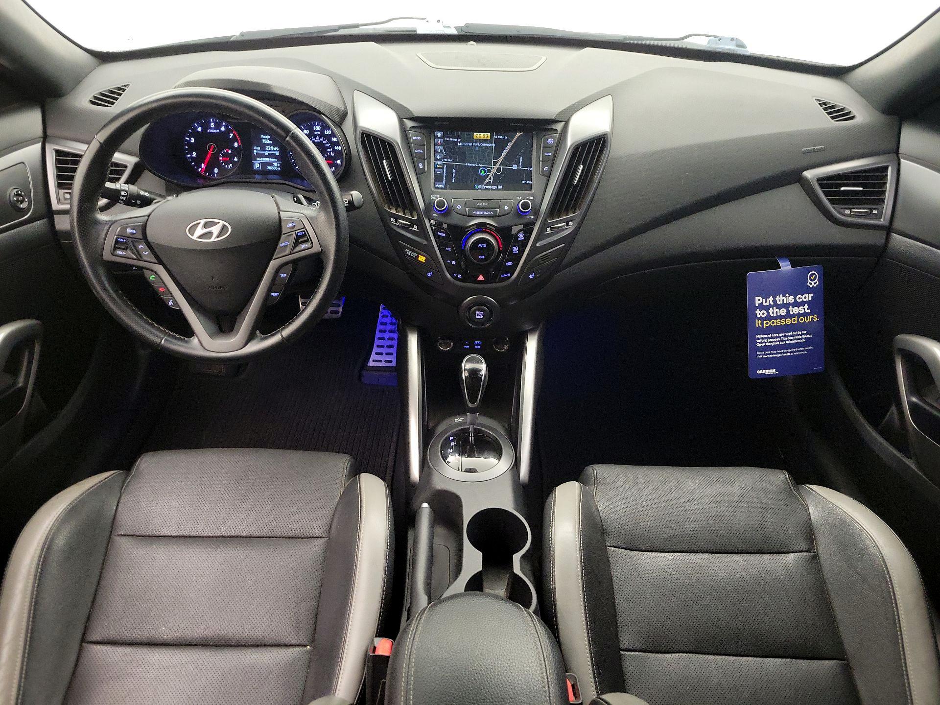 Thumbnail: 2016 Hyundai Veloster - 9